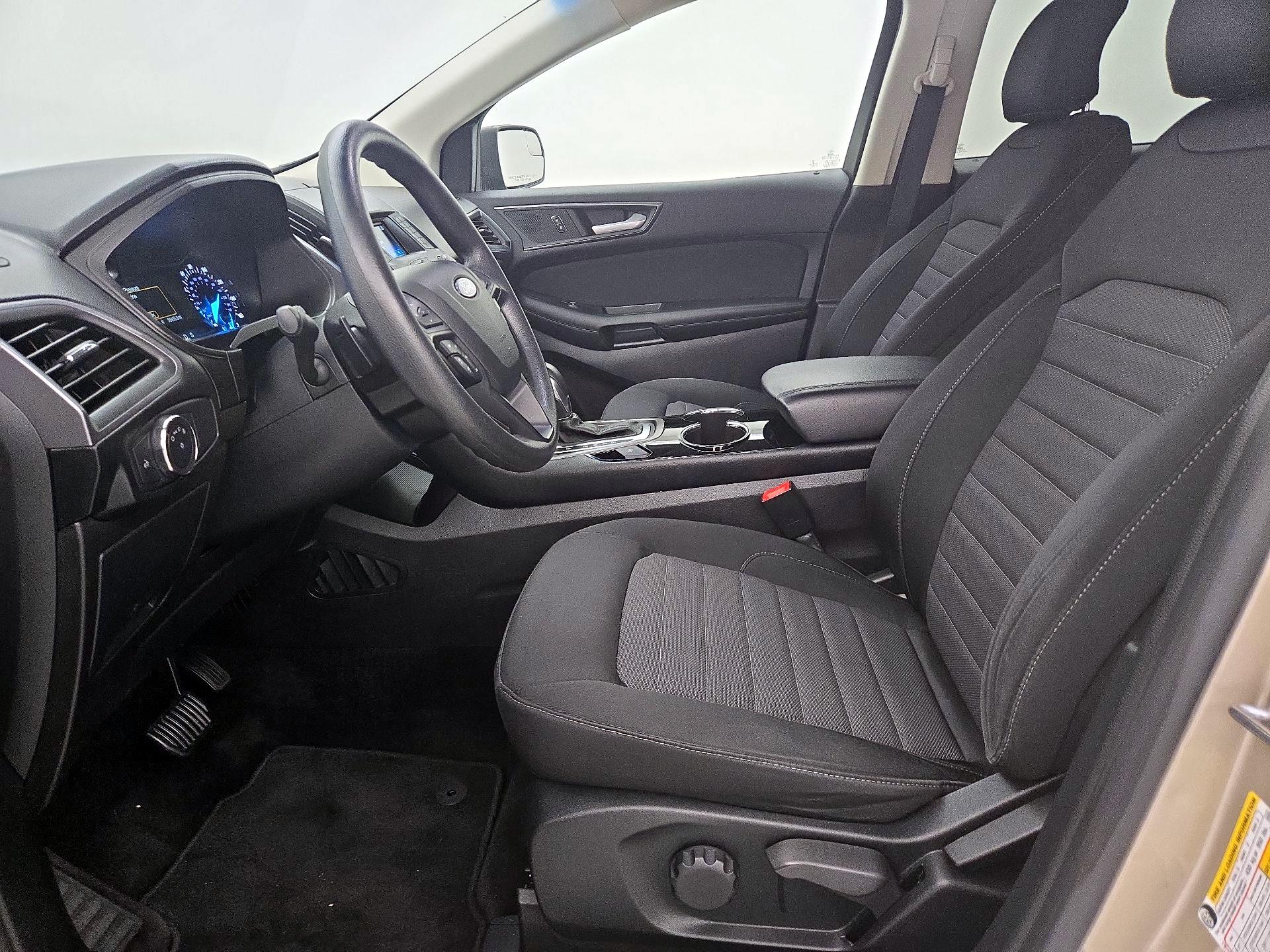 Thumbnail: 2018 Ford Edge - 11