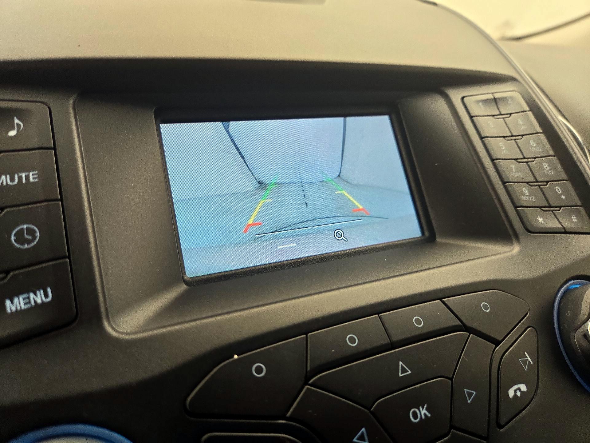 Thumbnail: 2018 Ford Edge - 14