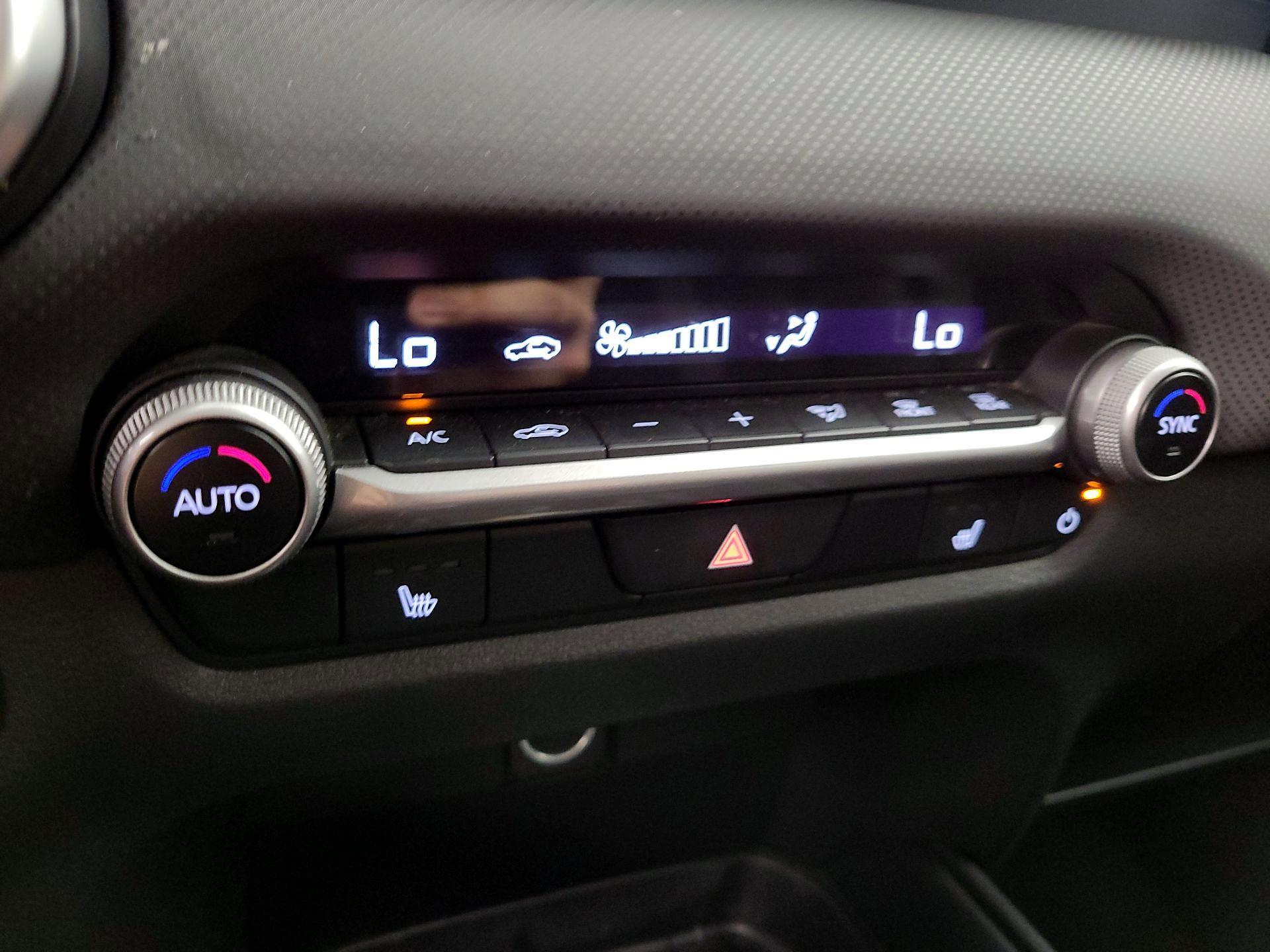 Thumbnail: 2025 Mazda CX-50 - 16