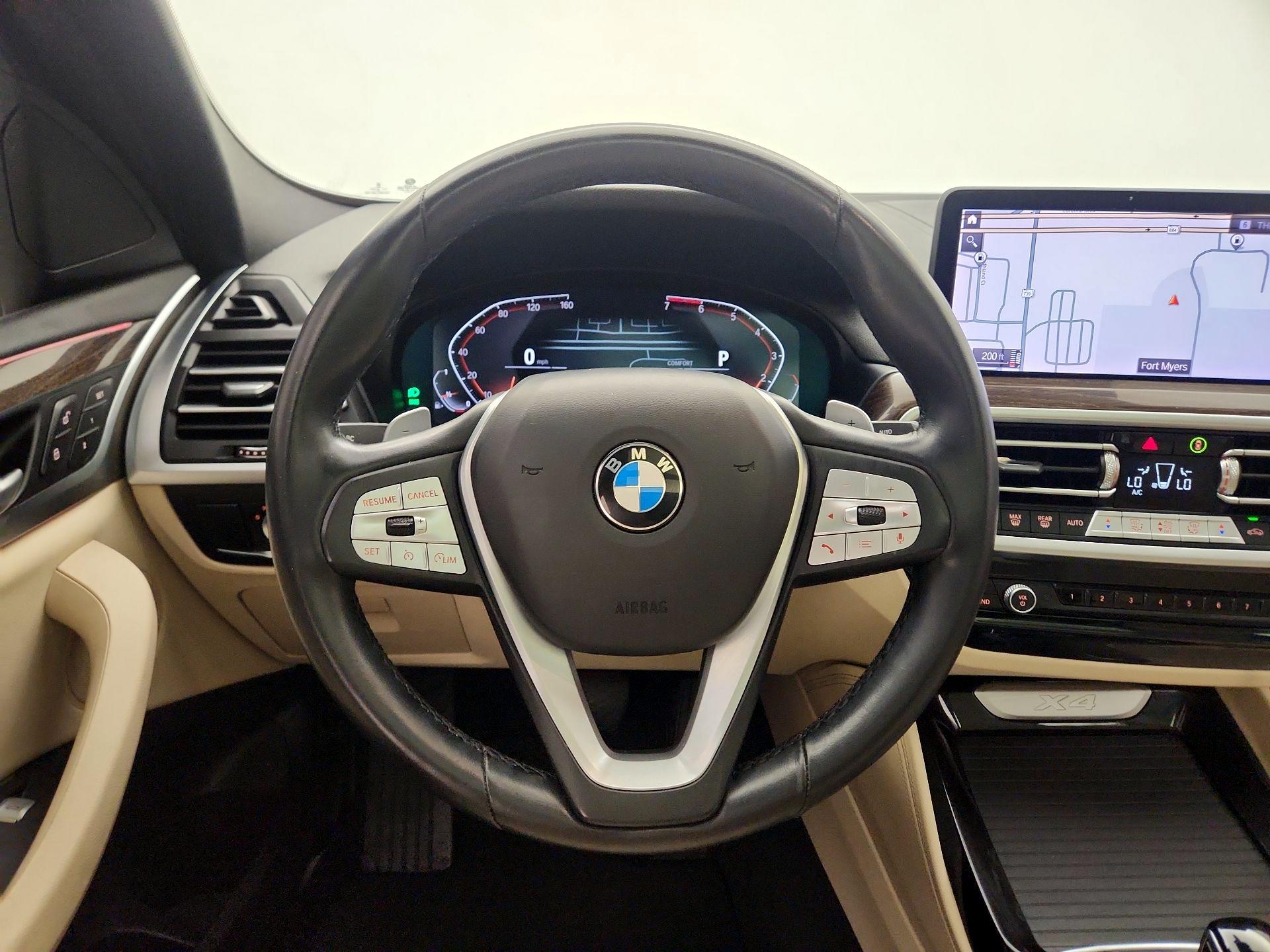Thumbnail: 2022 BMW X4 - 10