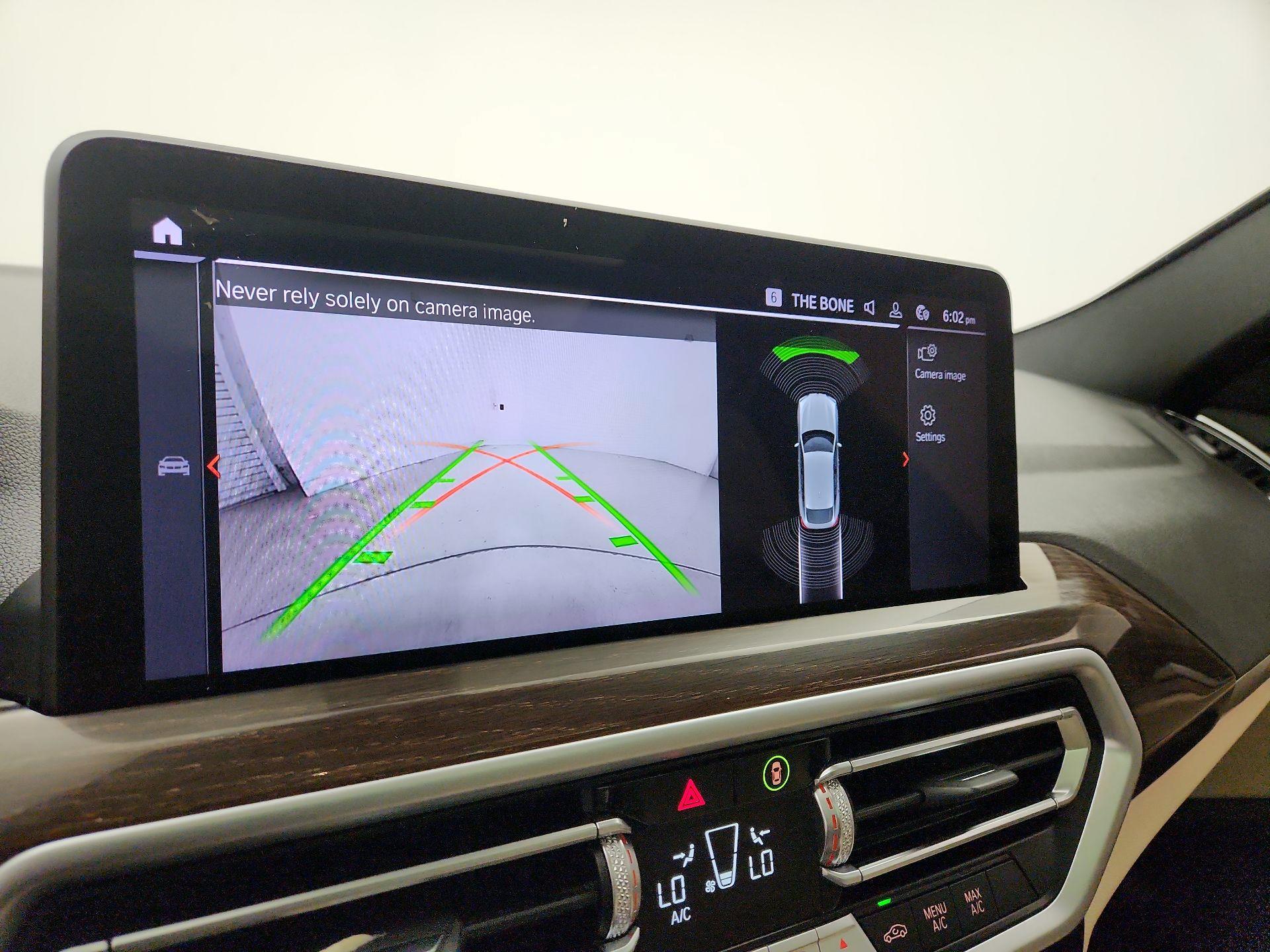 Thumbnail: 2022 BMW X4 - 15