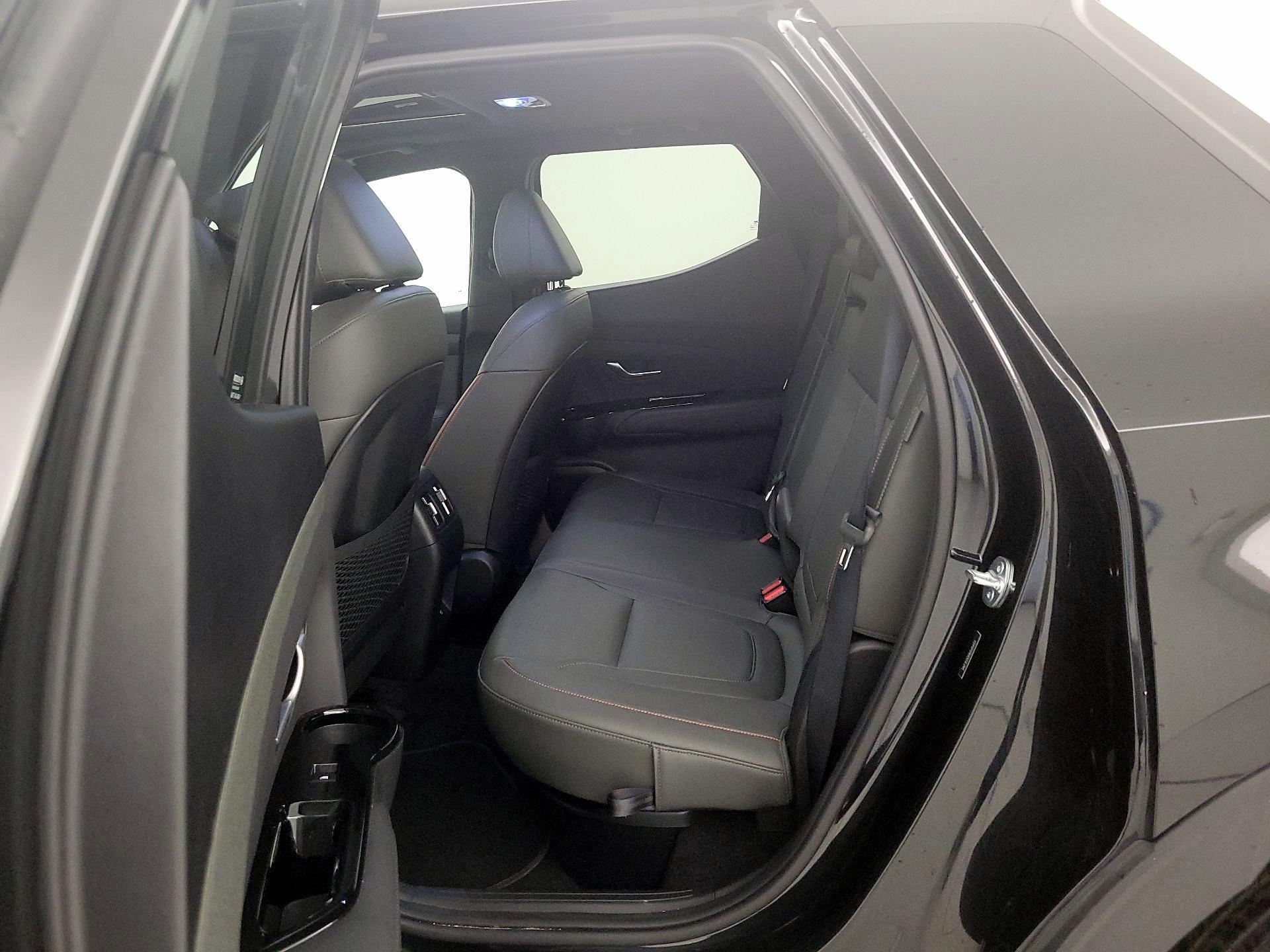 Thumbnail: 2025 Hyundai Santa Cruz - 20