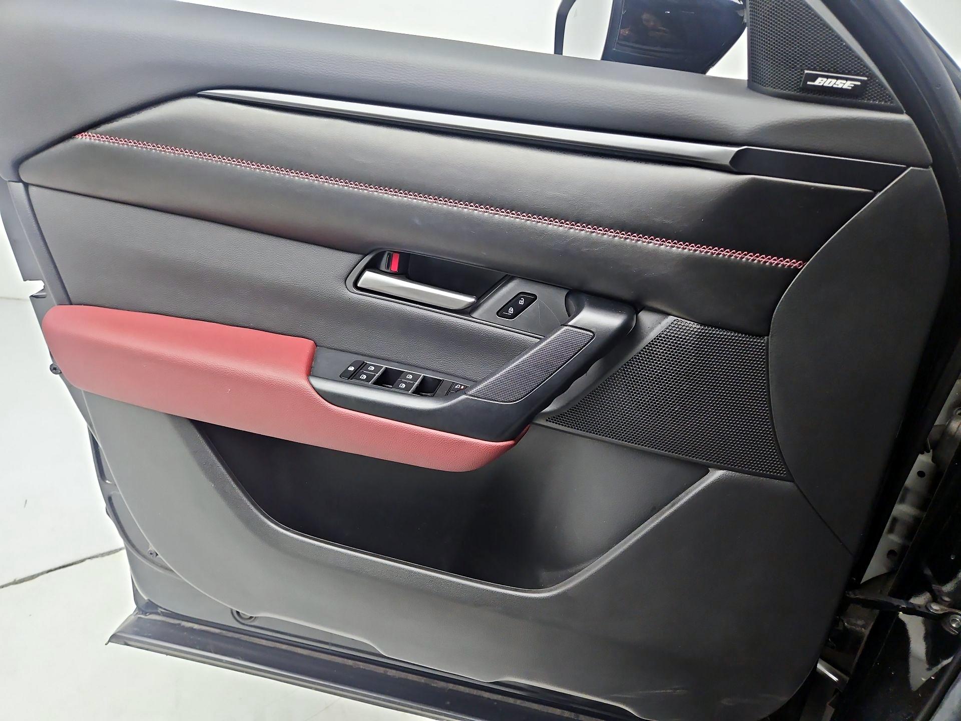 Thumbnail: 2025 Mazda CX-50 - 12