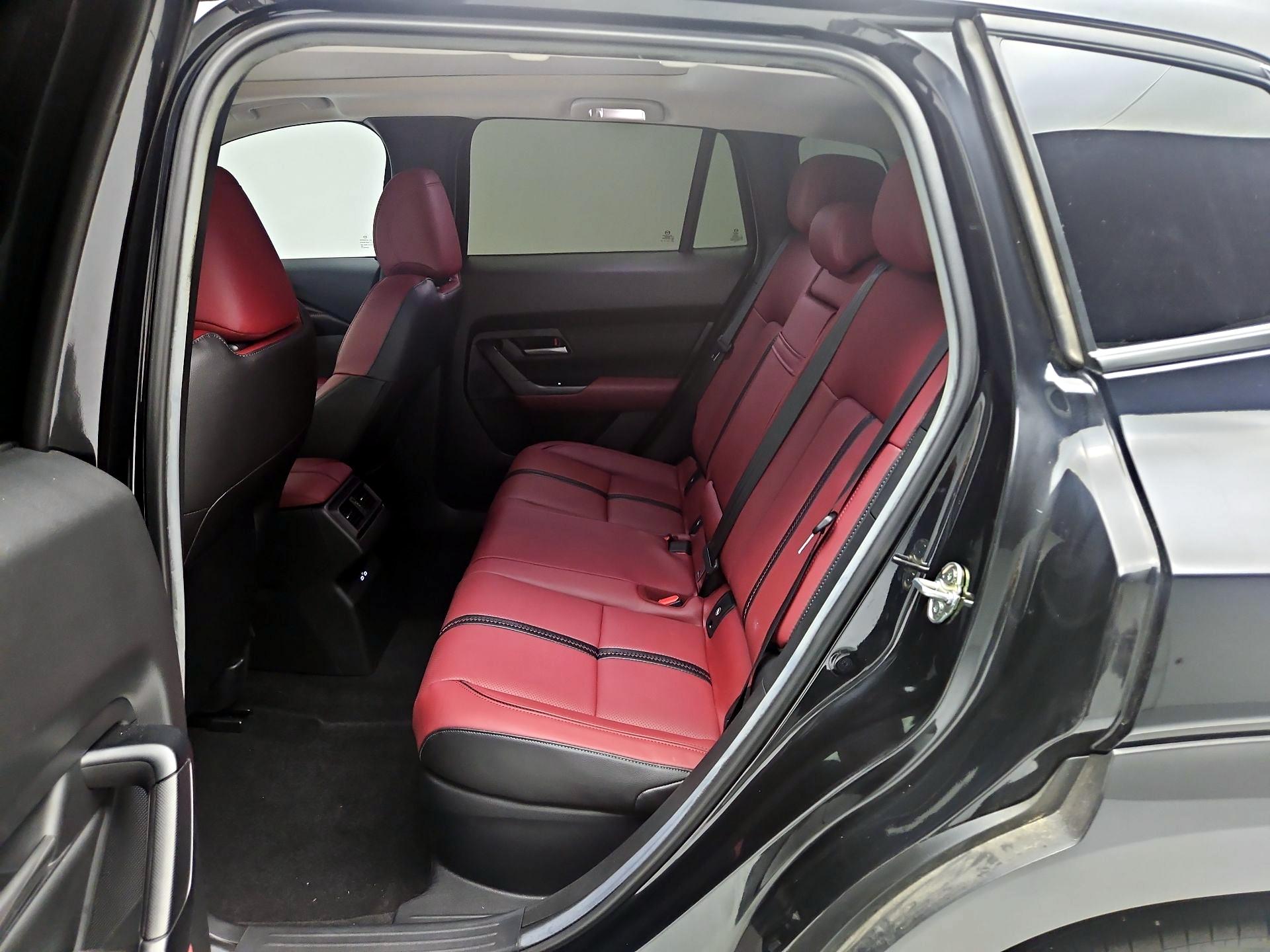 Thumbnail: 2025 Mazda CX-50 - 19