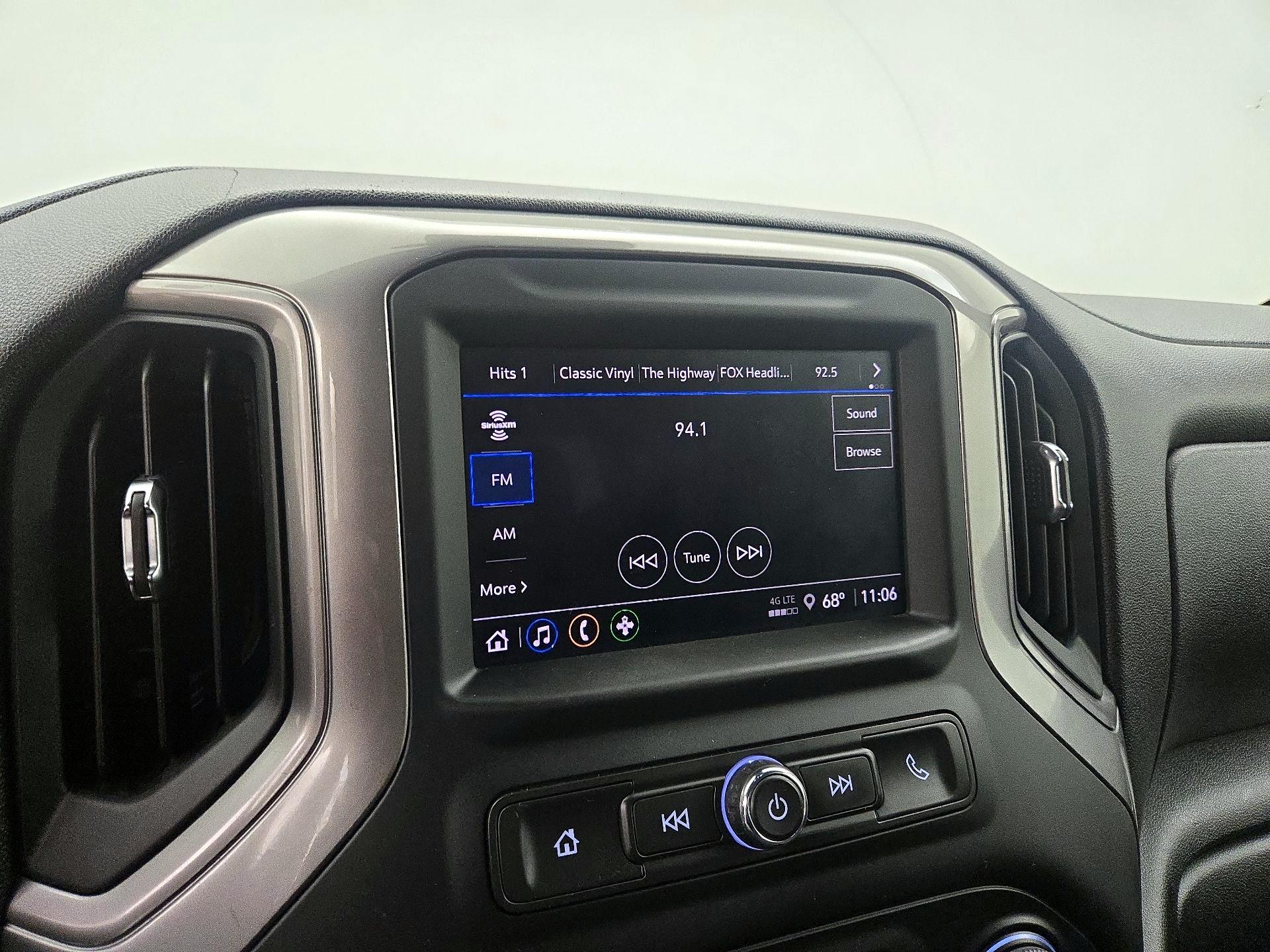 Thumbnail: 2024 Chevrolet Silverado 2500 - 15