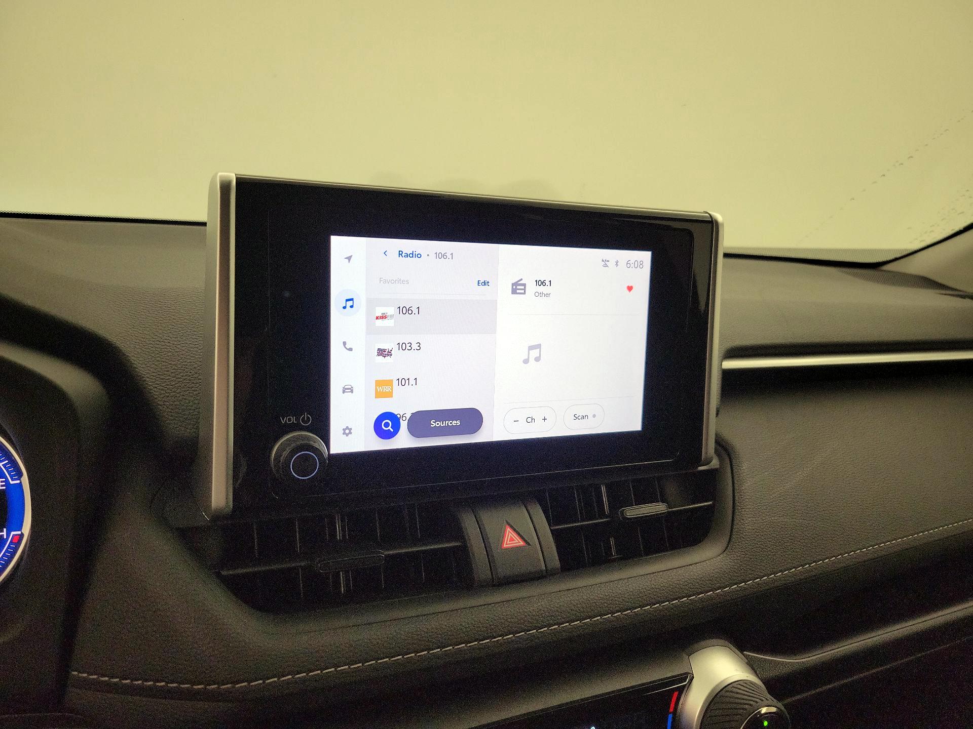 Thumbnail: 2025 Toyota RAV4 - 15