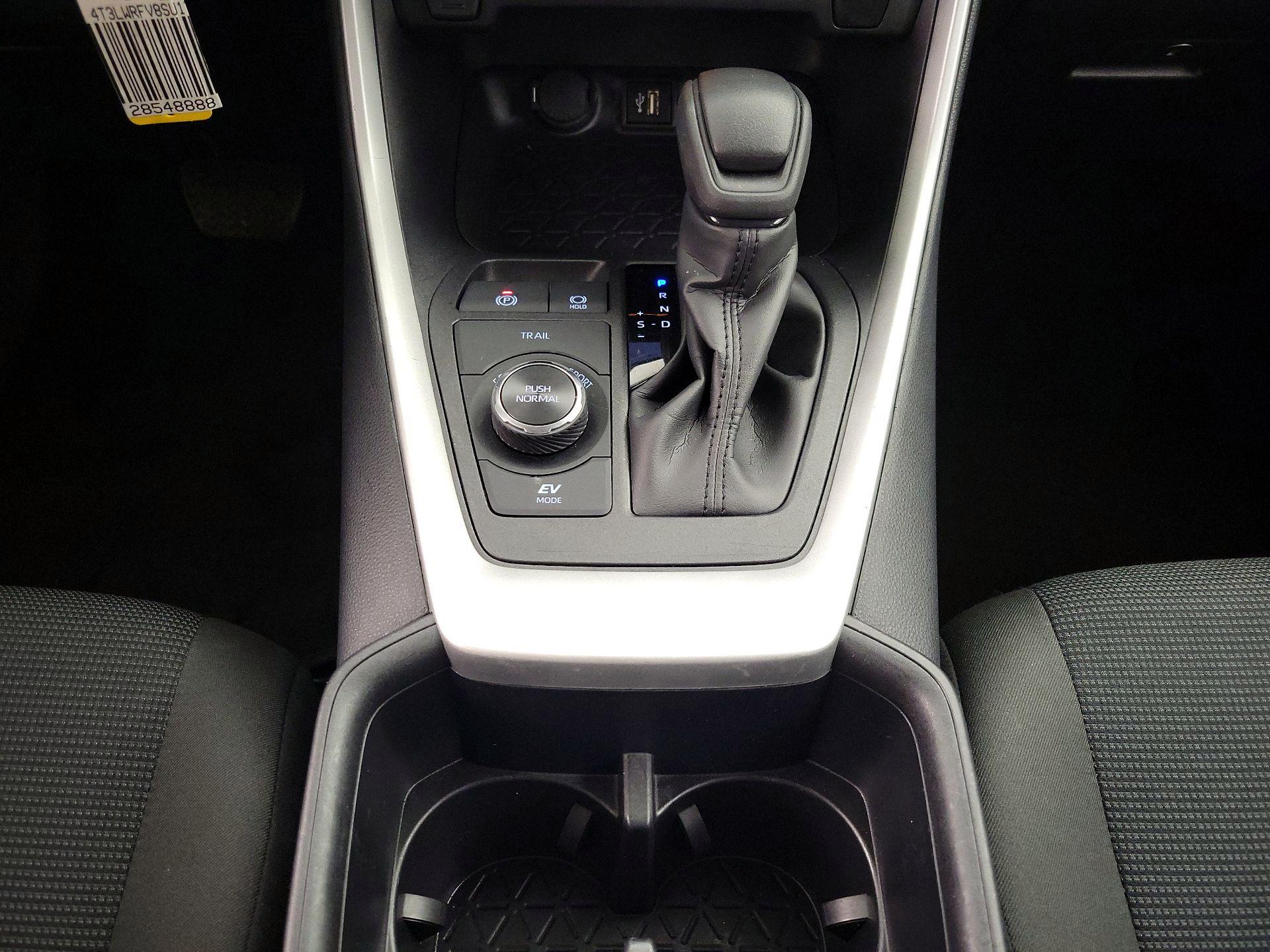 Thumbnail: 2025 Toyota RAV4 - 17