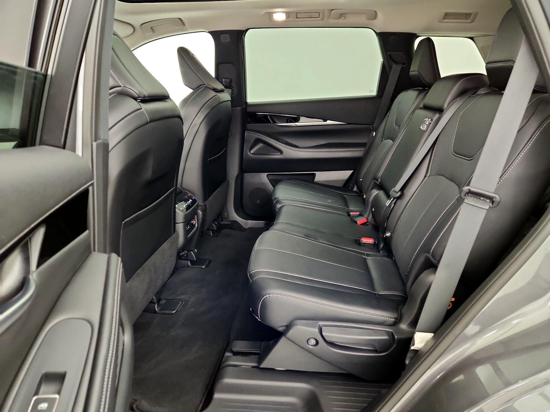 Thumbnail: 2024 INFINITI QX60 - 20