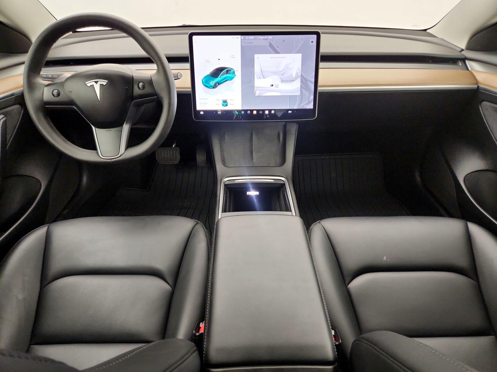 Thumbnail: 2023 Tesla Model 3 - 9