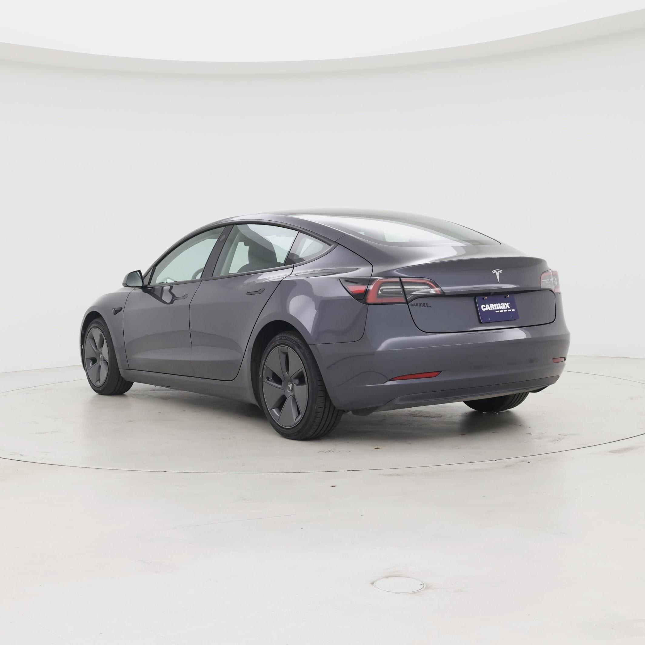 Thumbnail: 2023 Tesla Model 3 - 2