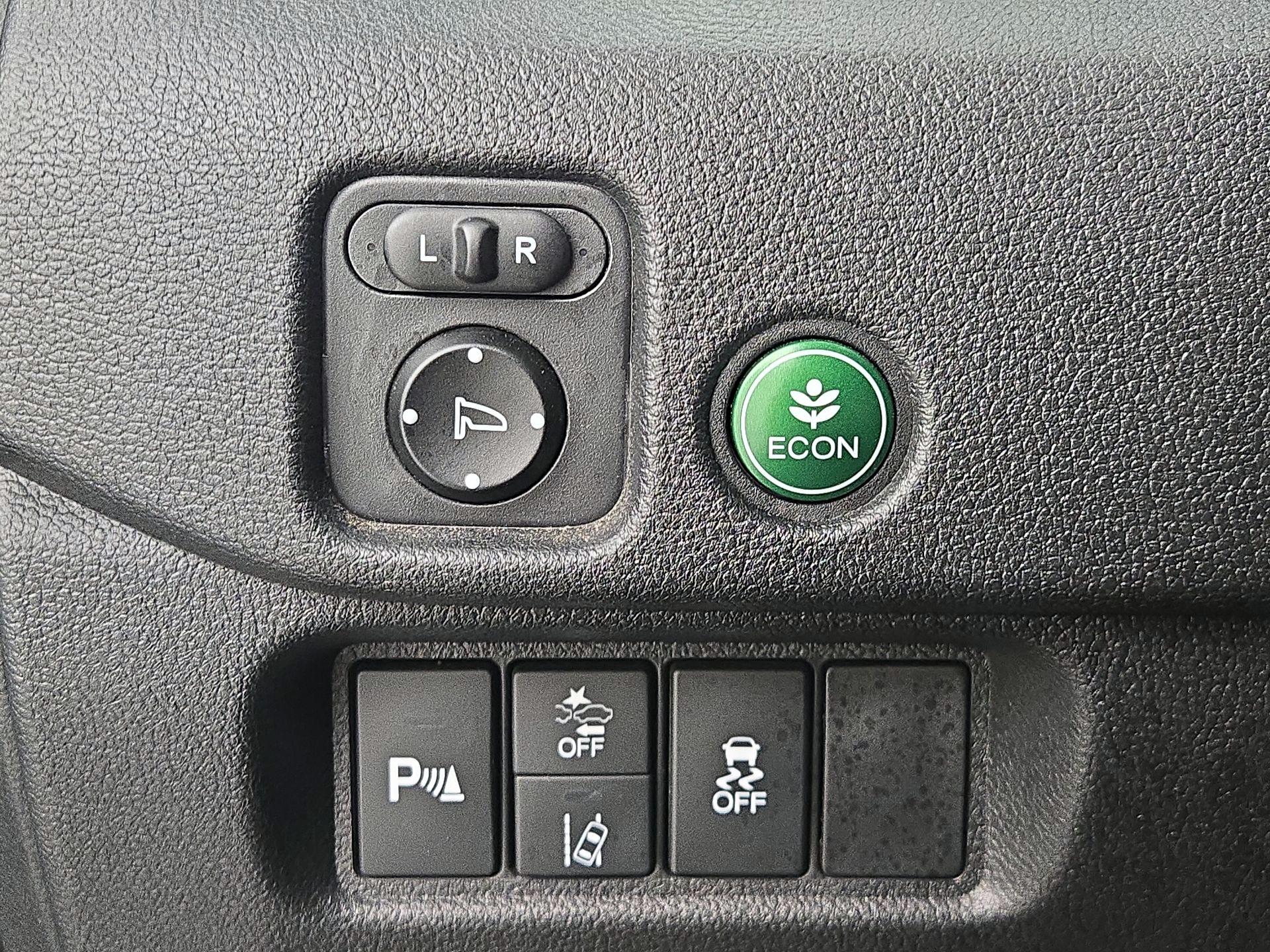 Thumbnail: 2019 Honda Pilot - 13