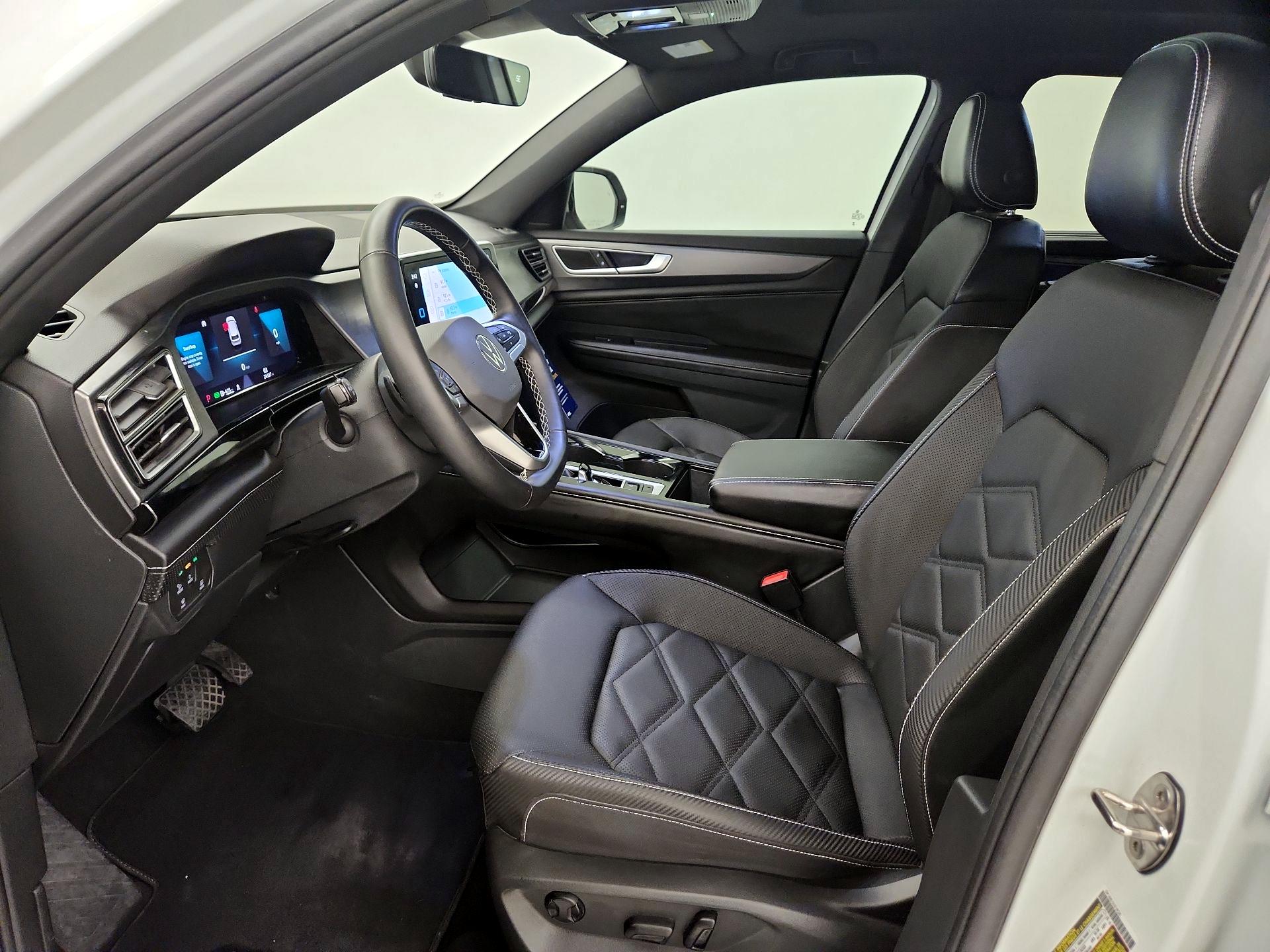 Thumbnail: 2024 Volkswagen Atlas - 11