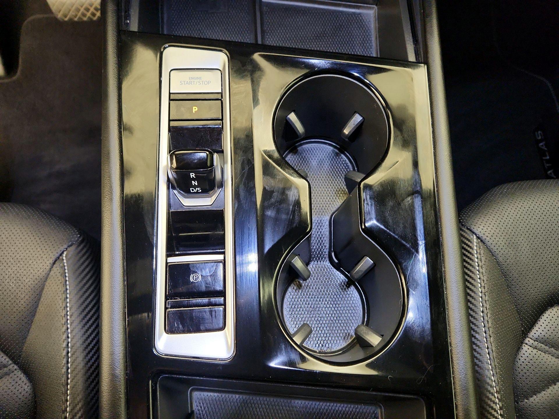 Thumbnail: 2024 Volkswagen Atlas - 16