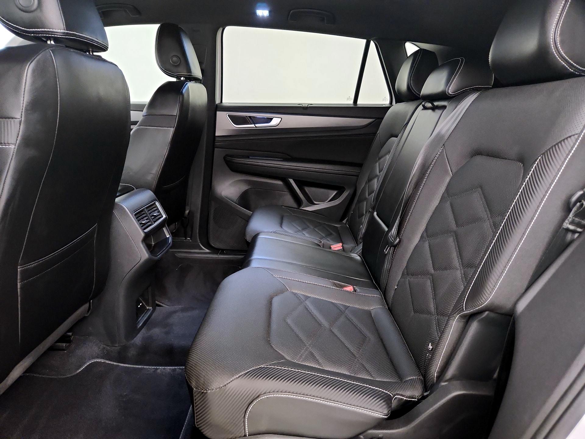 Thumbnail: 2024 Volkswagen Atlas - 19