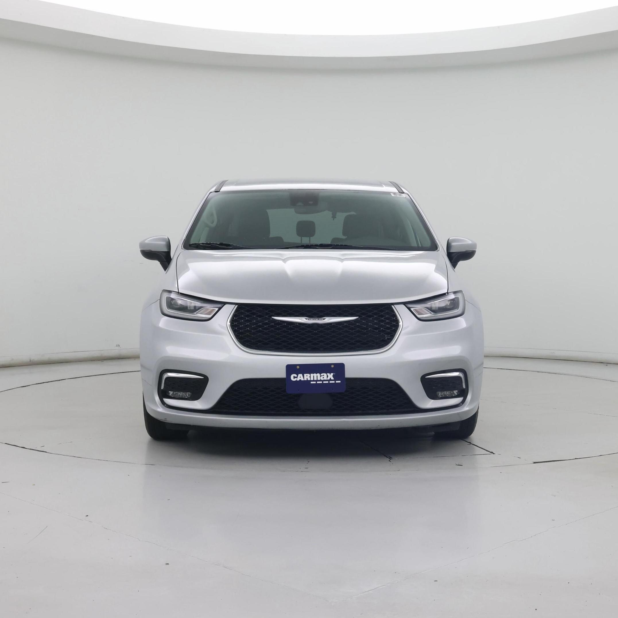 Thumbnail: 2023 Chrysler Pacifica - 5