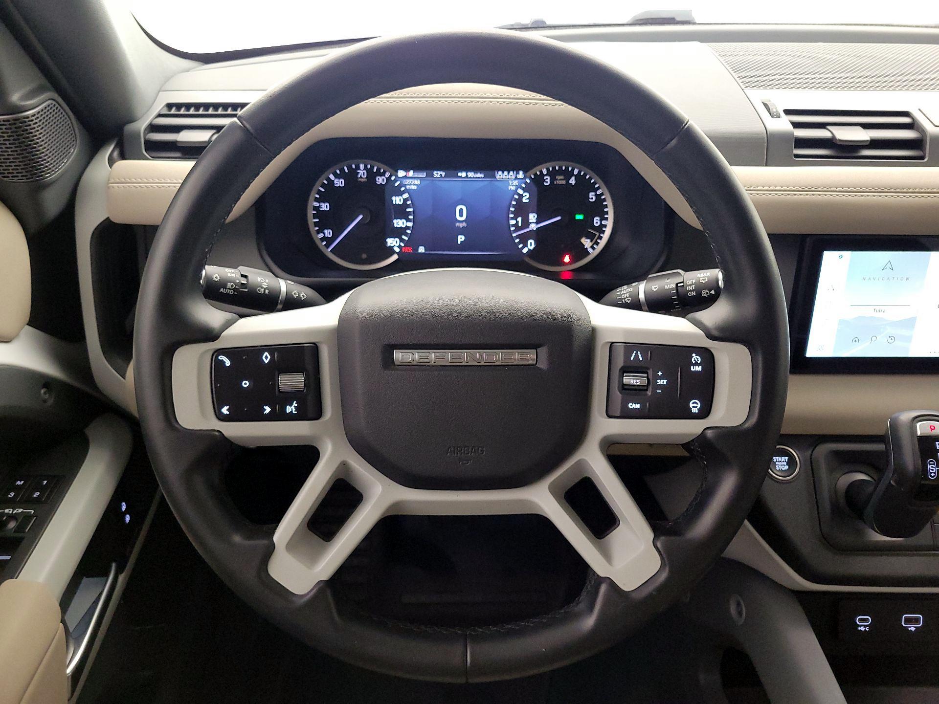 Thumbnail: 2023 Land Rover Defender - 10