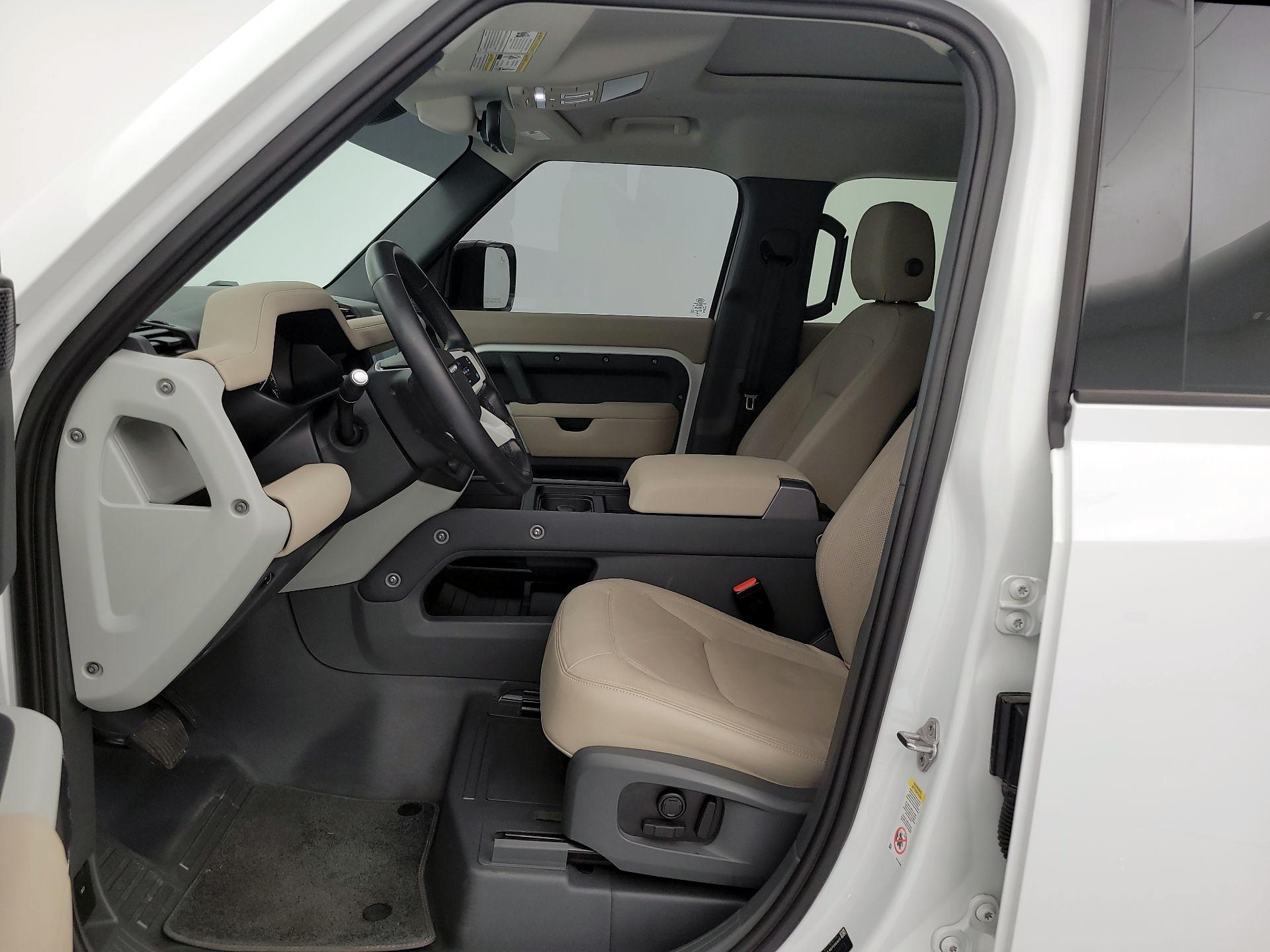 Thumbnail: 2023 Land Rover Defender - 11