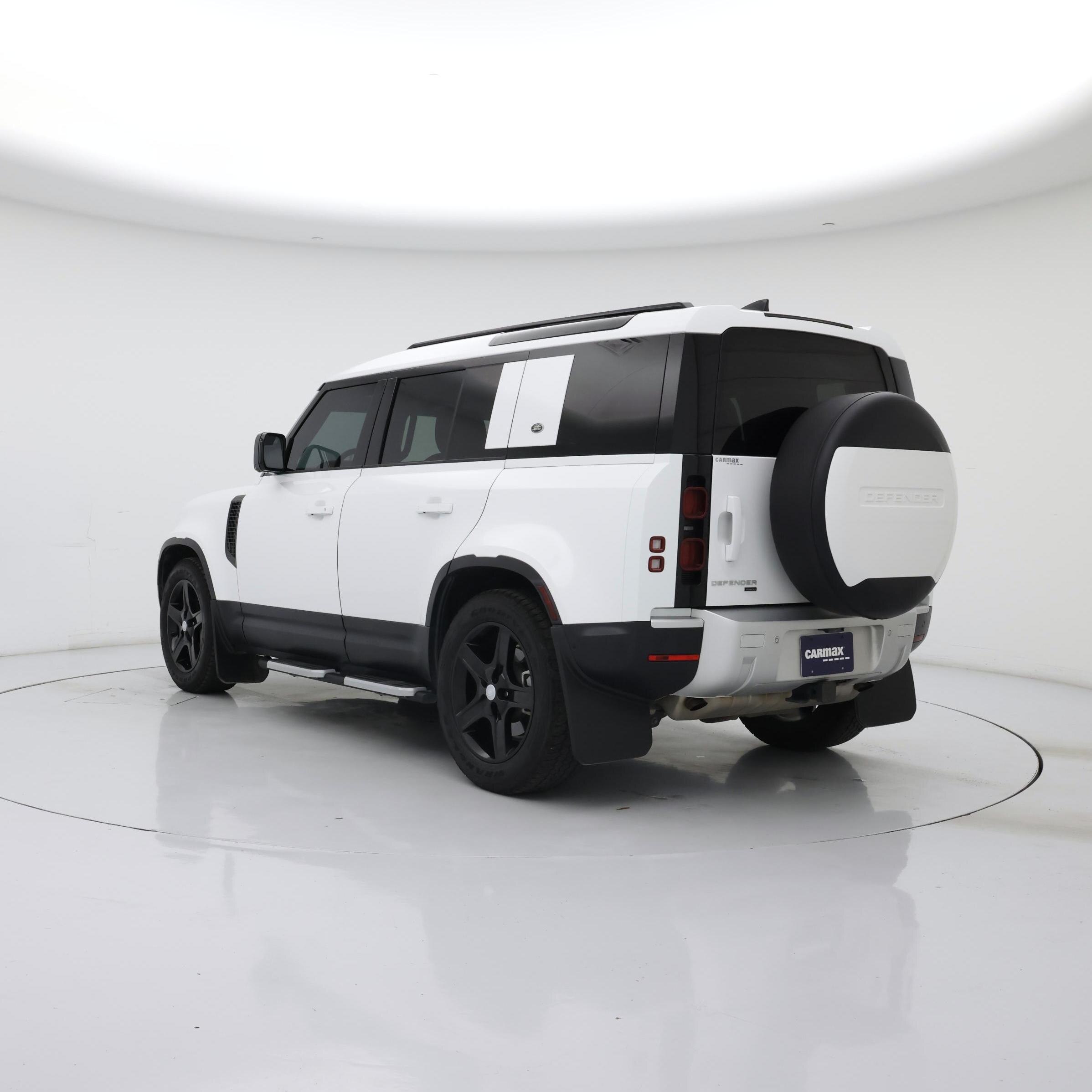 Thumbnail: 2023 Land Rover Defender - 2