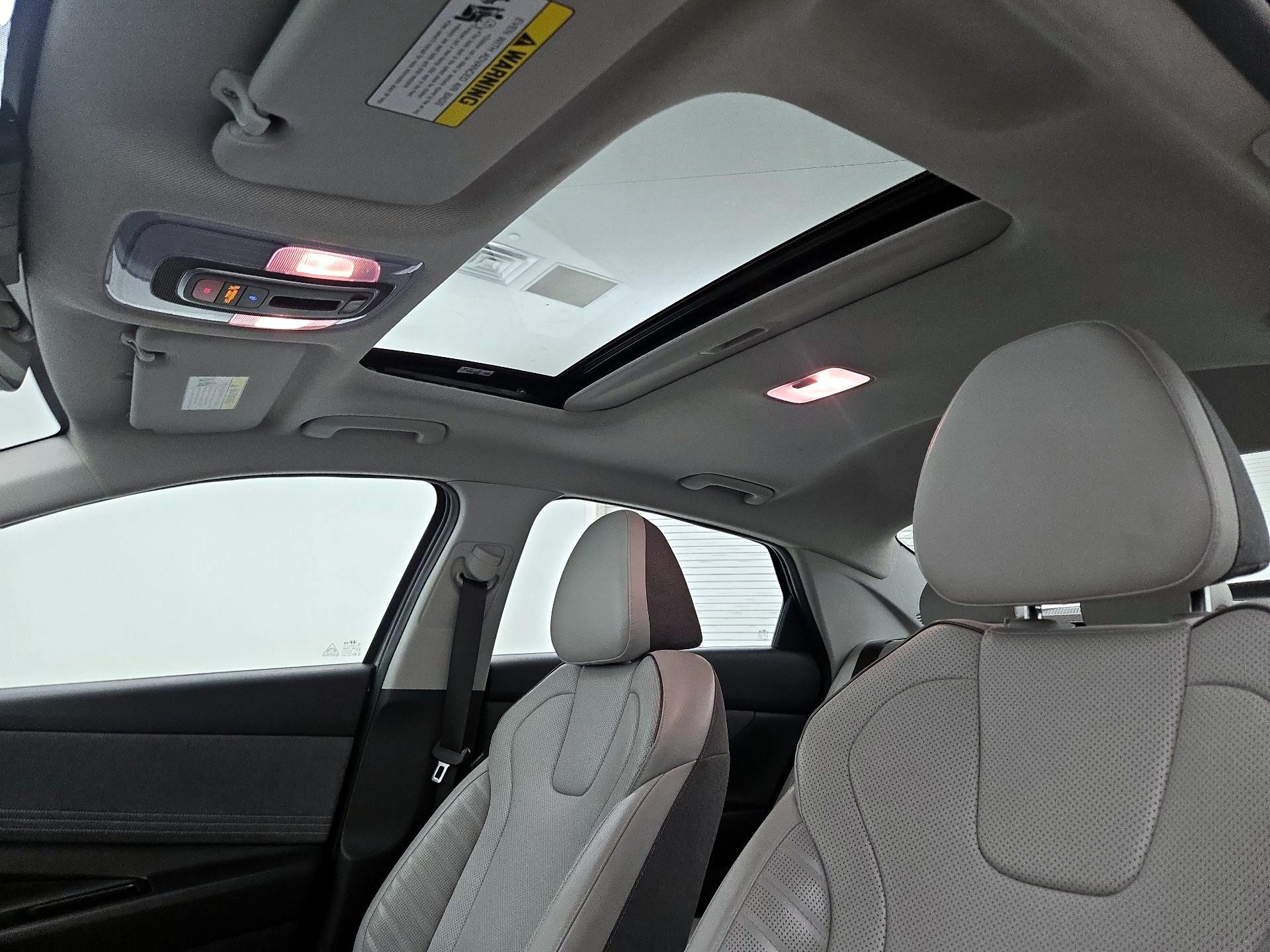 Thumbnail: 2024 Hyundai Elantra - 20