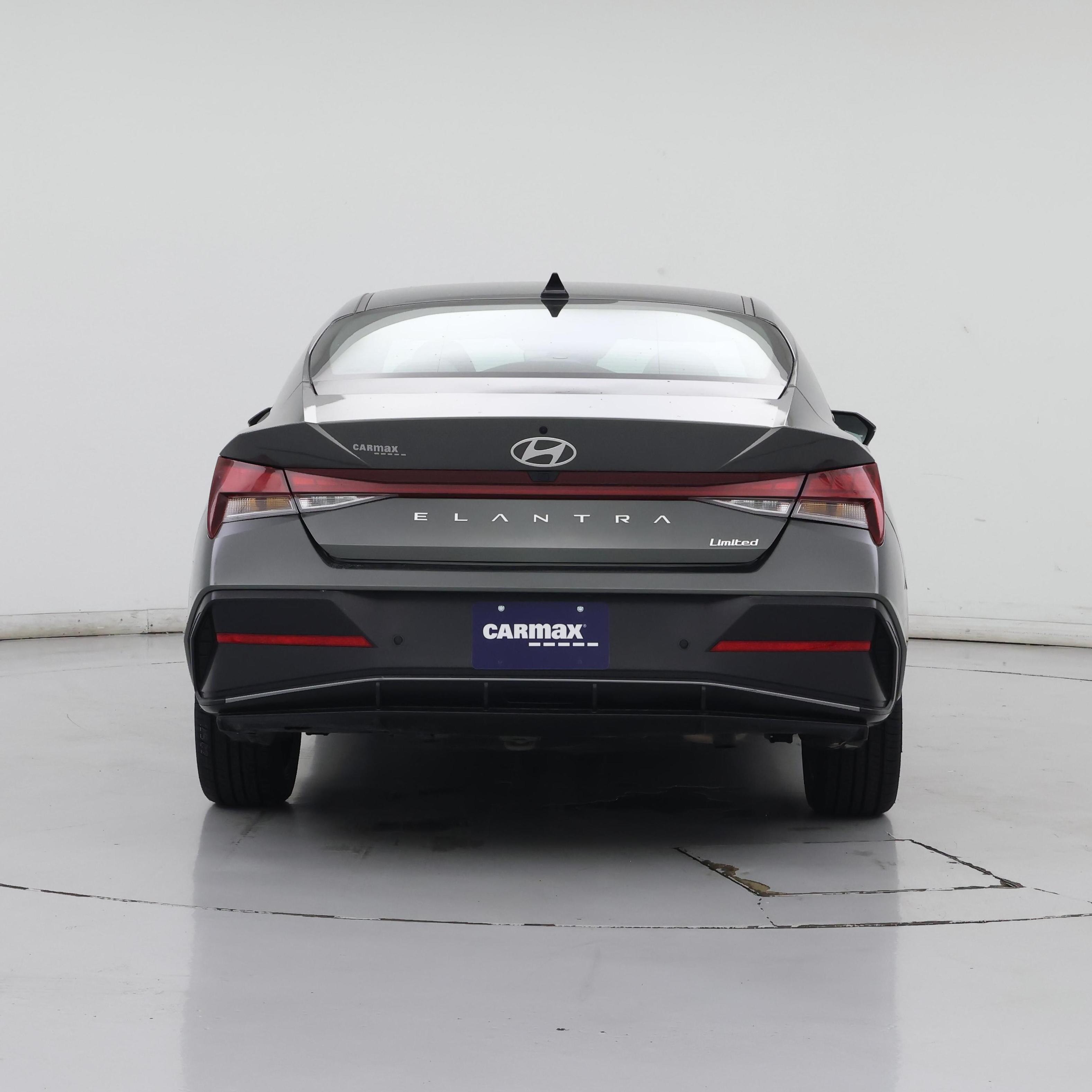 Thumbnail: 2024 Hyundai Elantra - 6