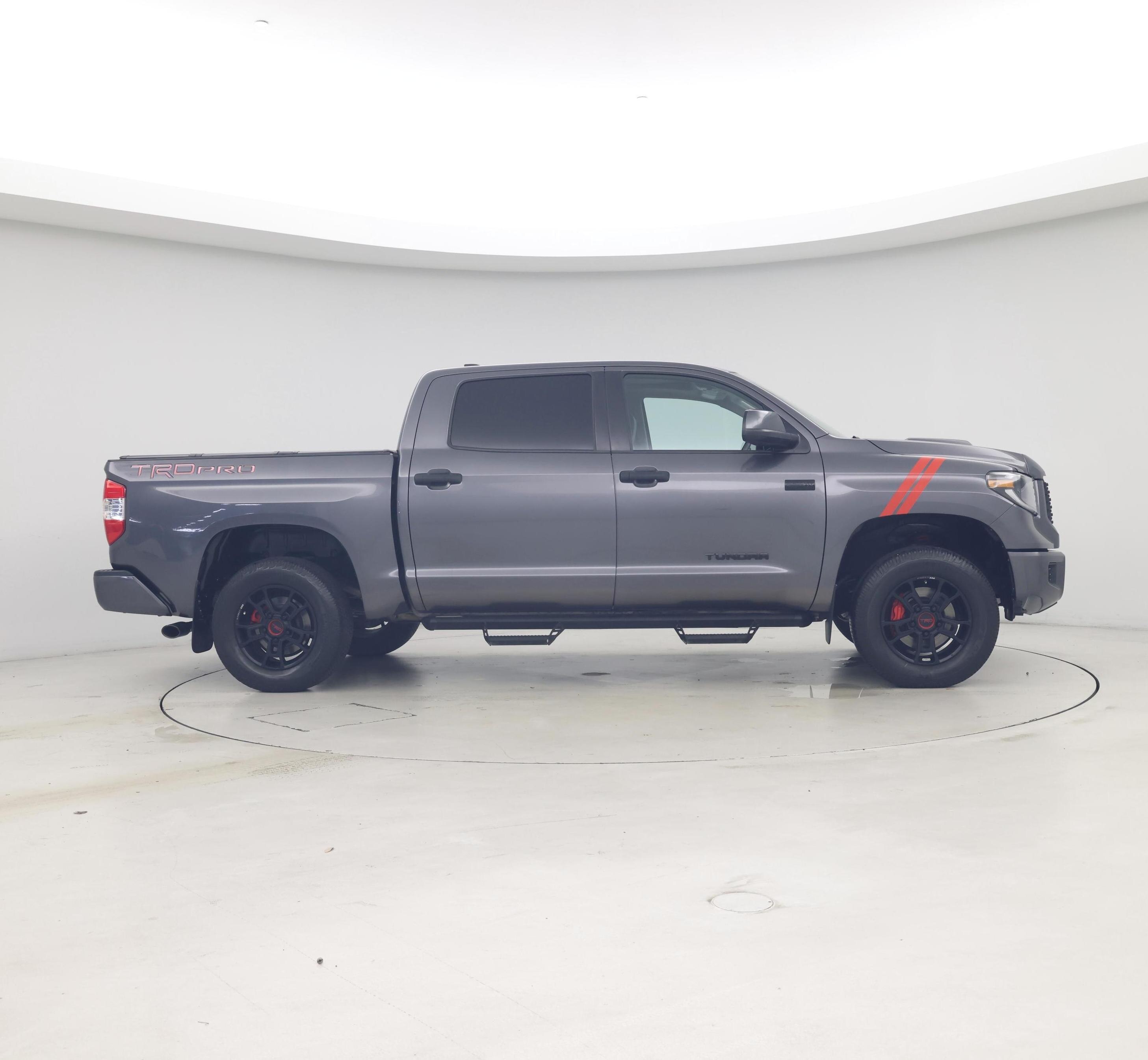 Thumbnail: 2021 Toyota Tundra - 7