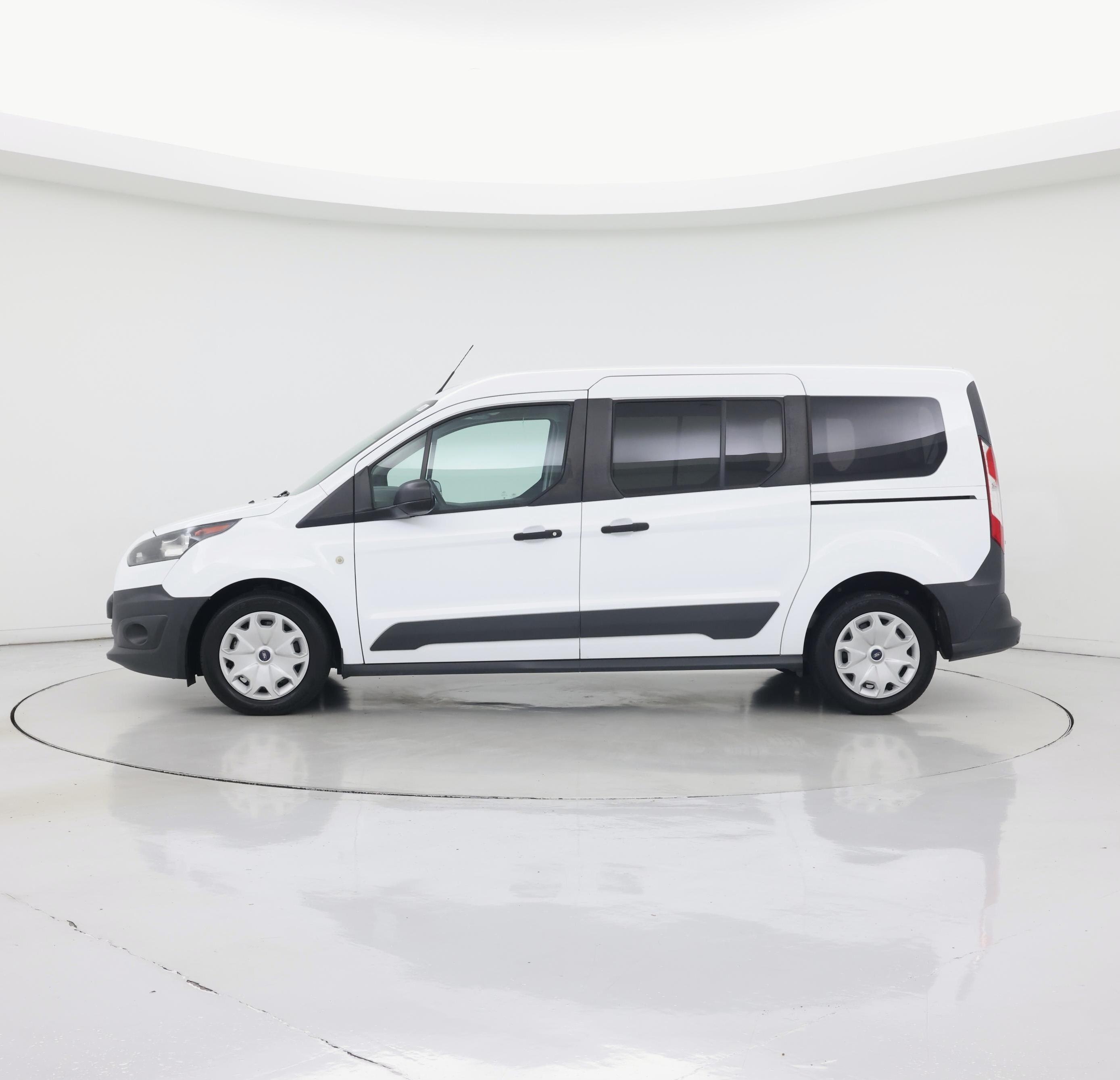 Thumbnail: 2018 Ford Transit Series - 3