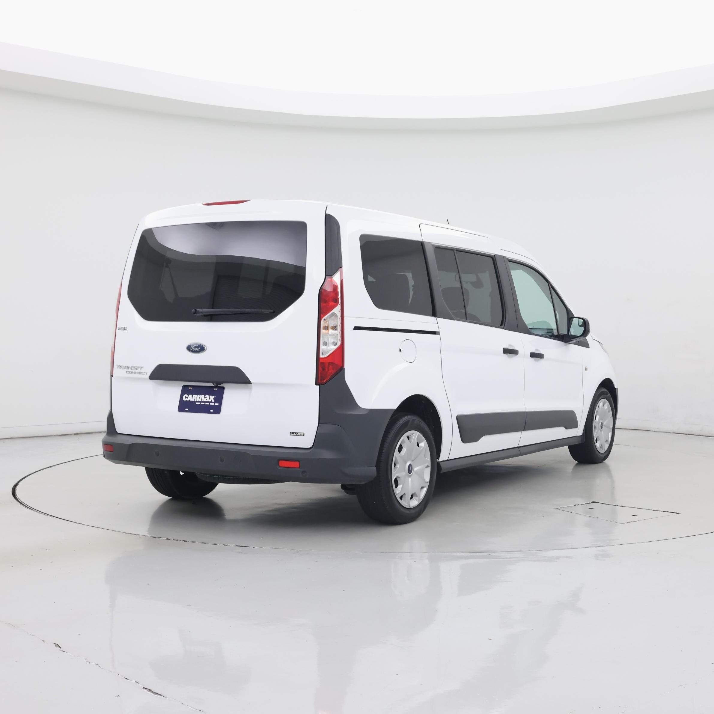 Thumbnail: 2018 Ford Transit Series - 8