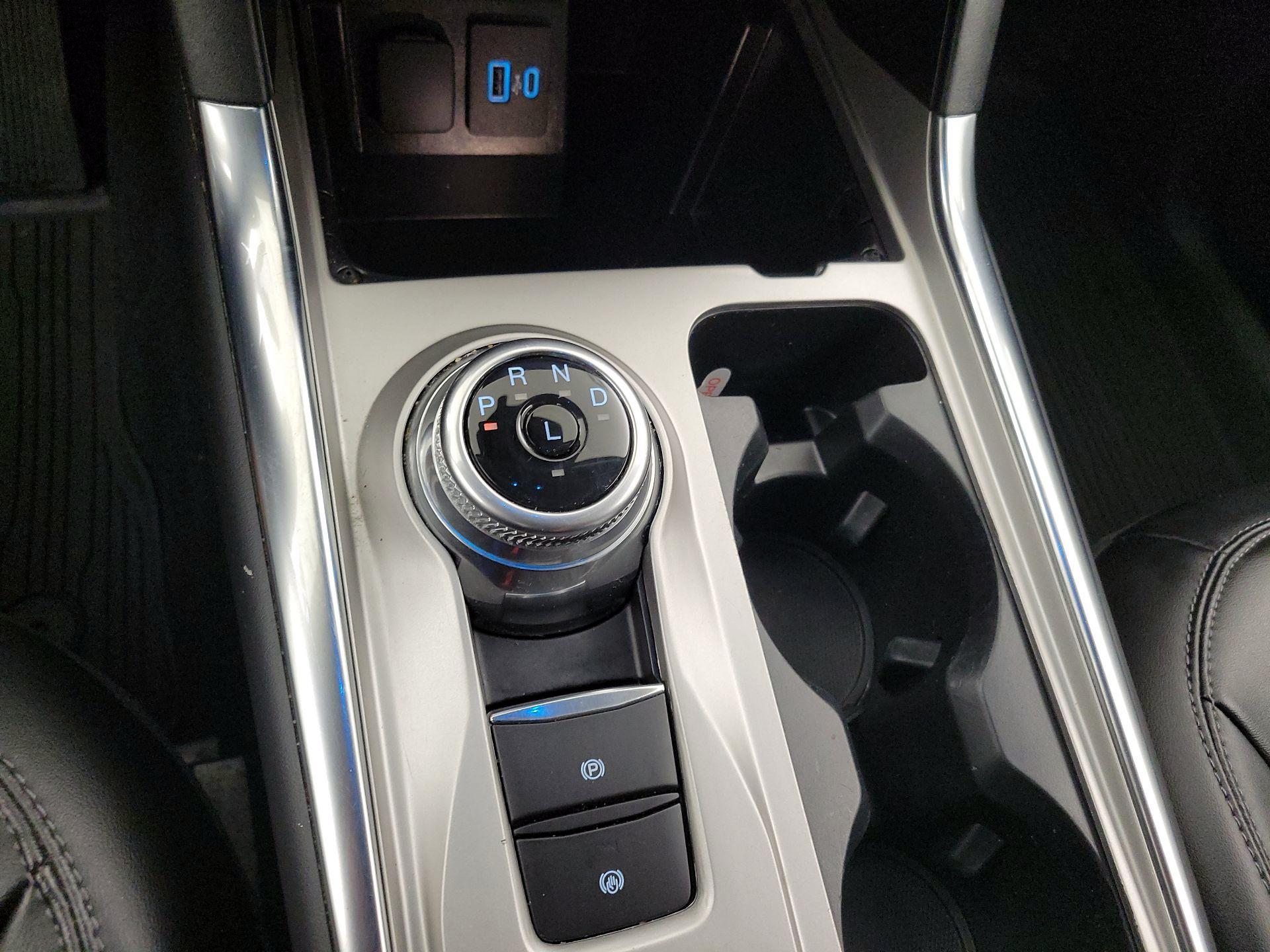 Thumbnail: 2023 Ford Explorer - 18