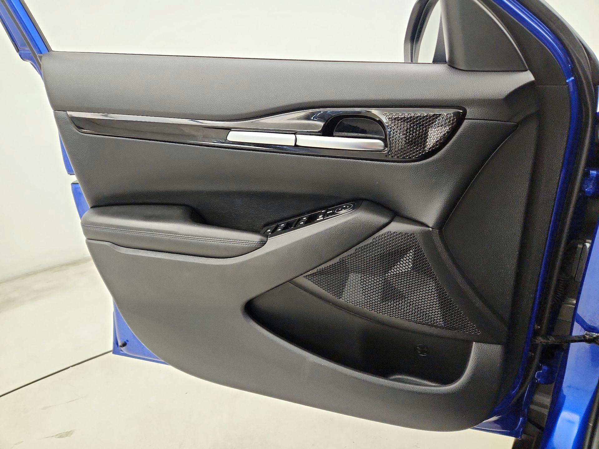 Thumbnail: 2021 Kia Seltos - 12