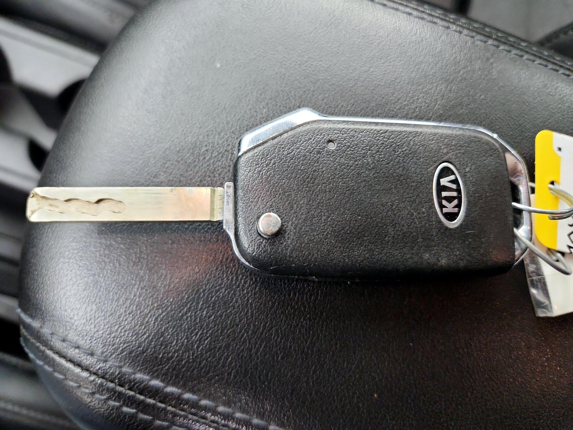 Thumbnail: 2021 Kia Seltos - 18