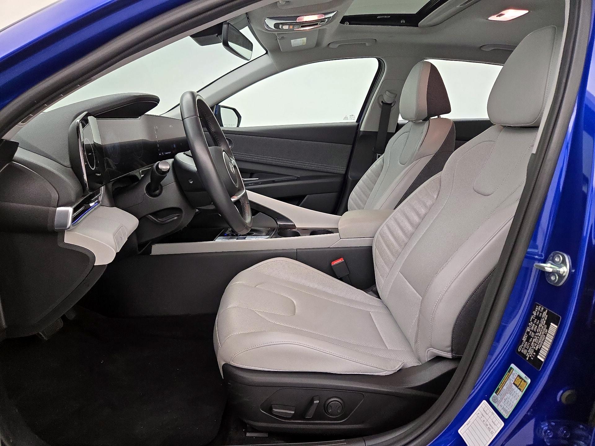 Thumbnail: 2025 Hyundai Elantra - 11