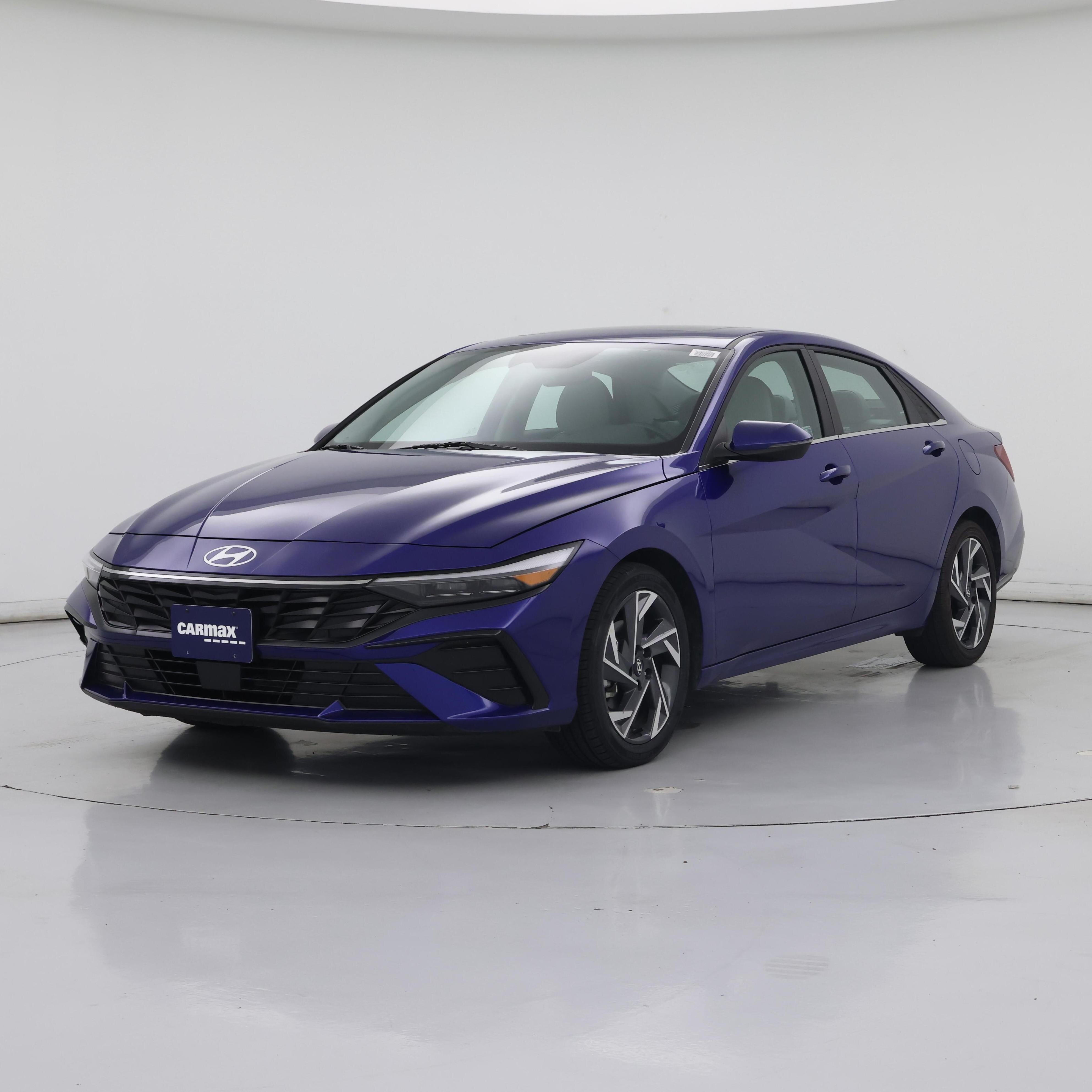 Thumbnail: 2025 Hyundai Elantra - 4