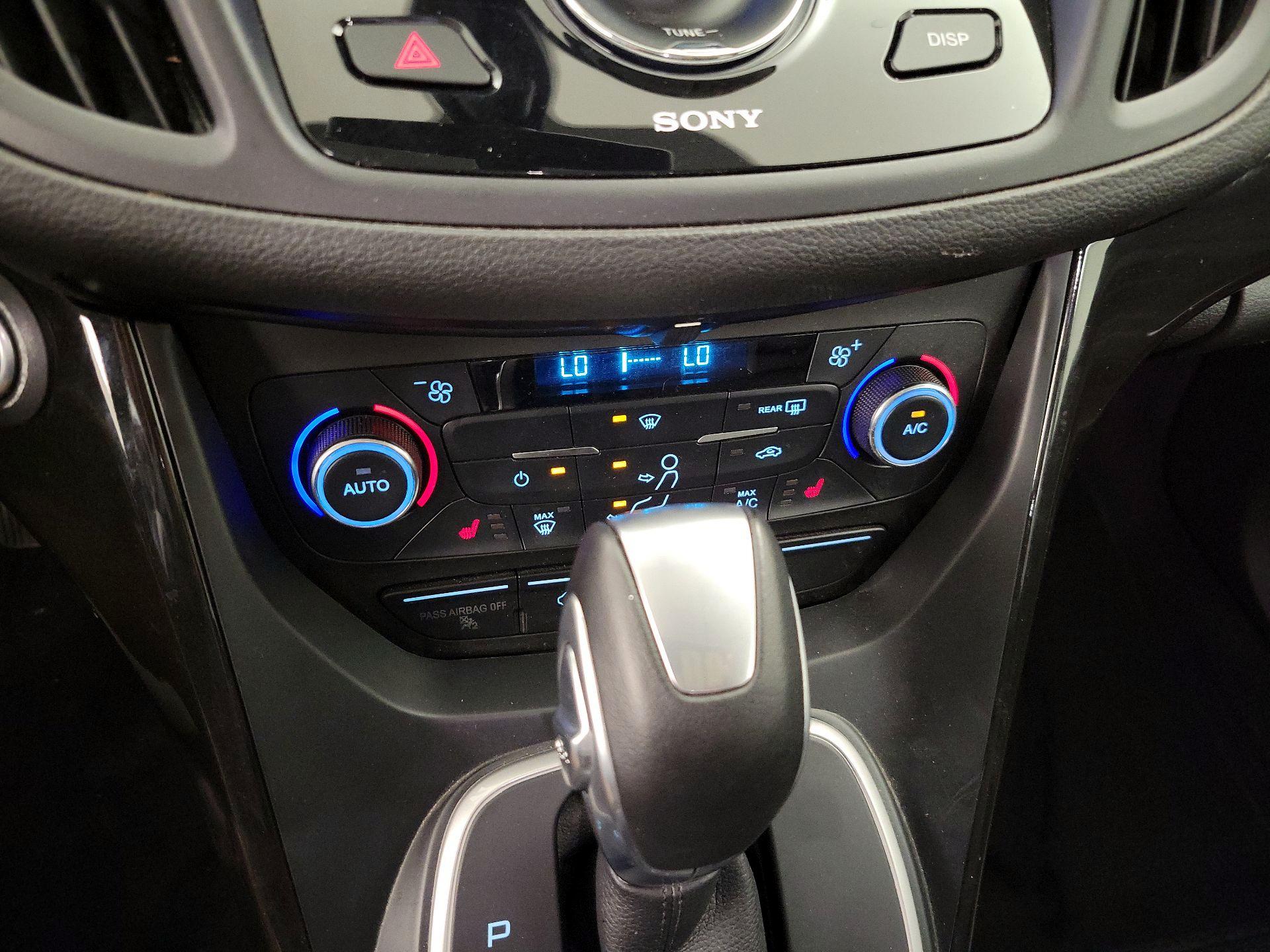 Thumbnail: 2017 Ford C-Max - 16