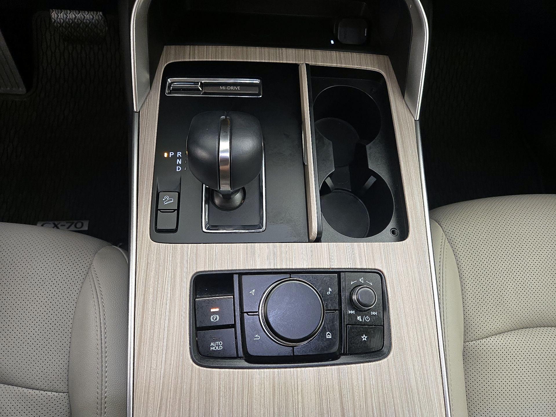 Thumbnail: 2024 Mazda CX-90 - 17