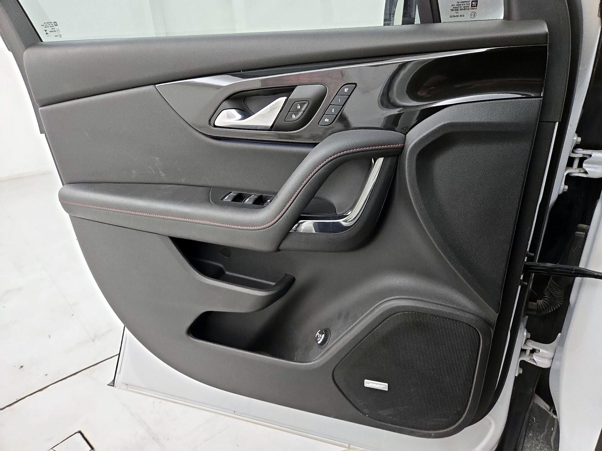 Thumbnail: 2024 Chevrolet Blazer - 12