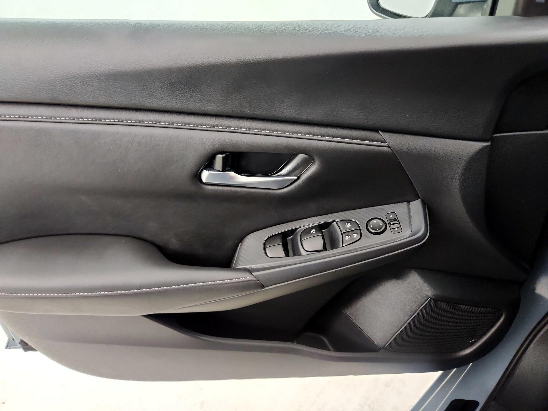 Thumbnail: 2025 Nissan Sentra - 12