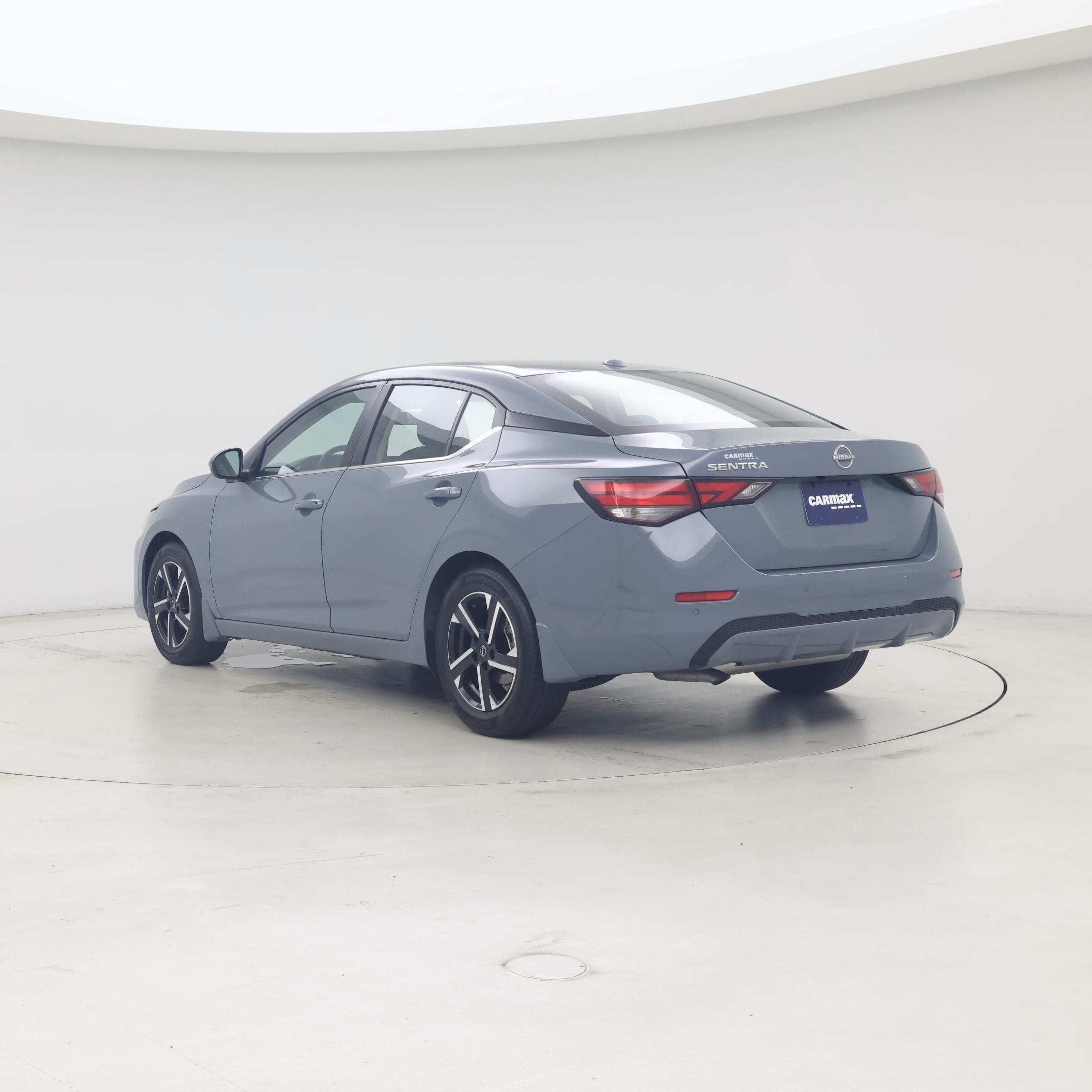 Thumbnail: 2025 Nissan Sentra - 2