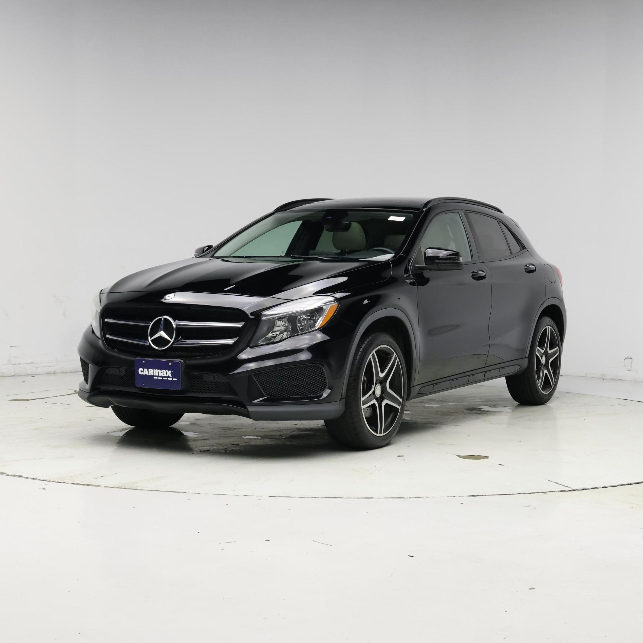 Thumbnail: 2017 Mercedes-Benz GLA - 4