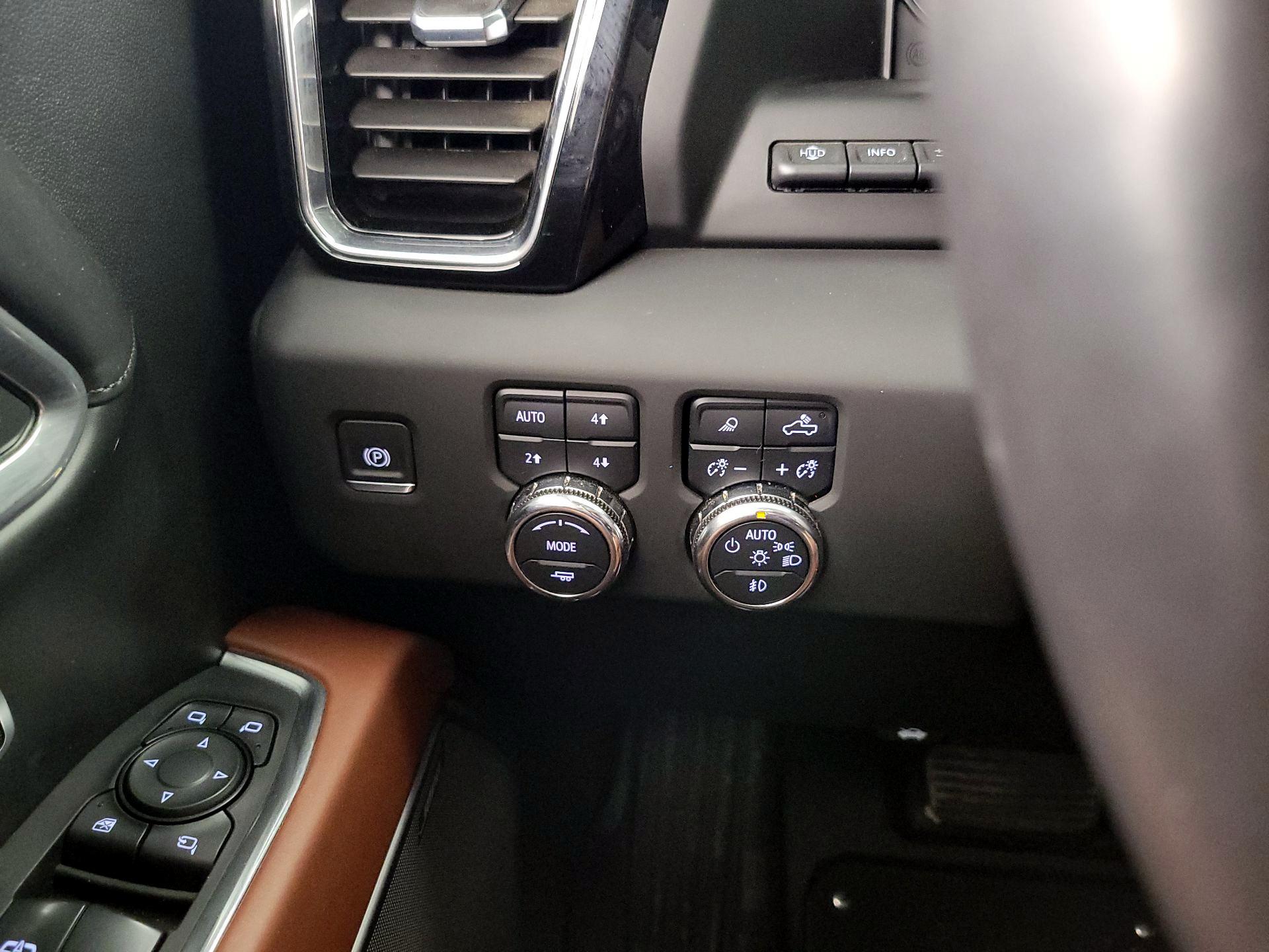 Thumbnail: 2025 GMC Sierra 1500 - 13