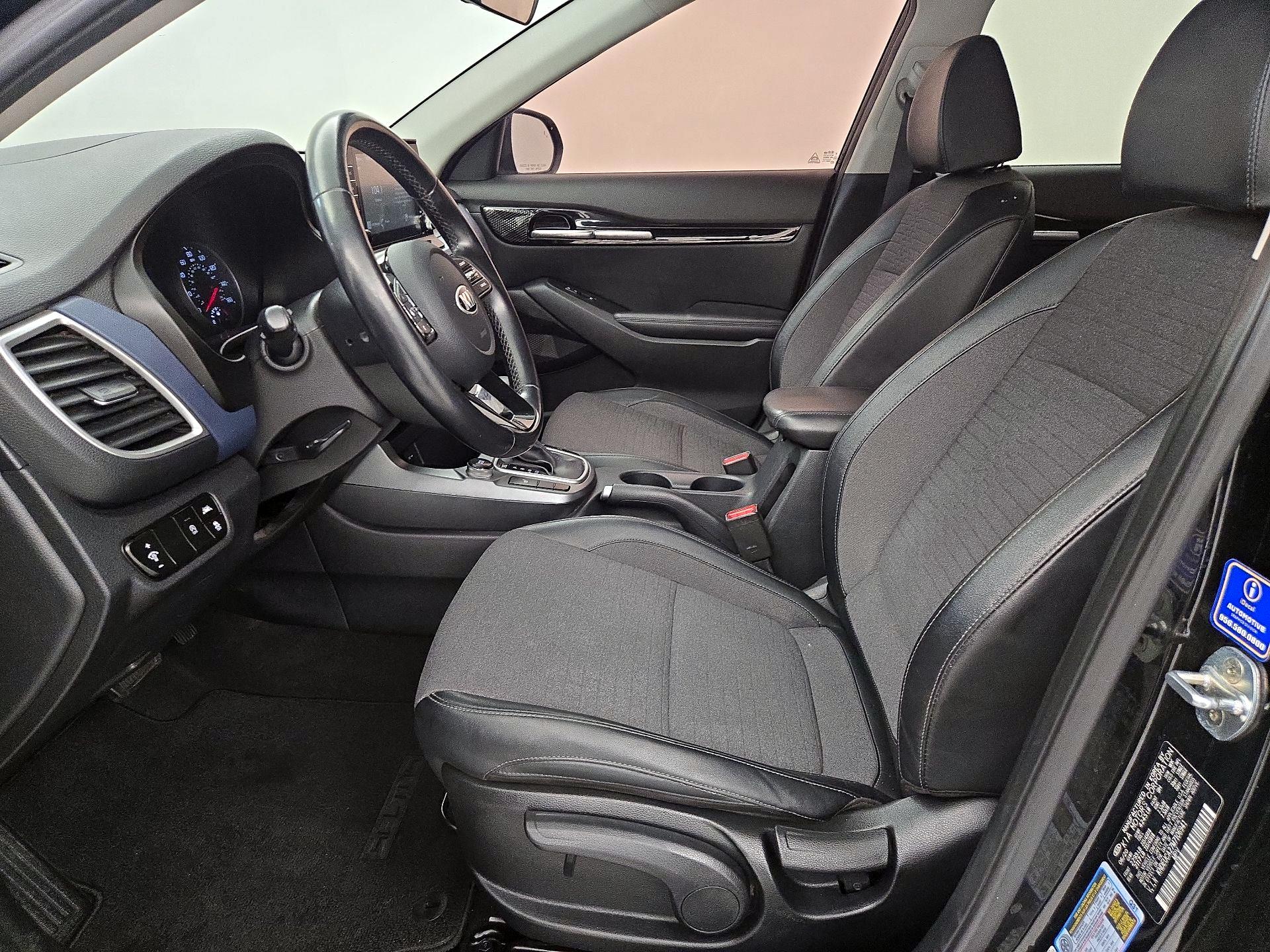 Thumbnail: 2021 Kia Seltos - 11