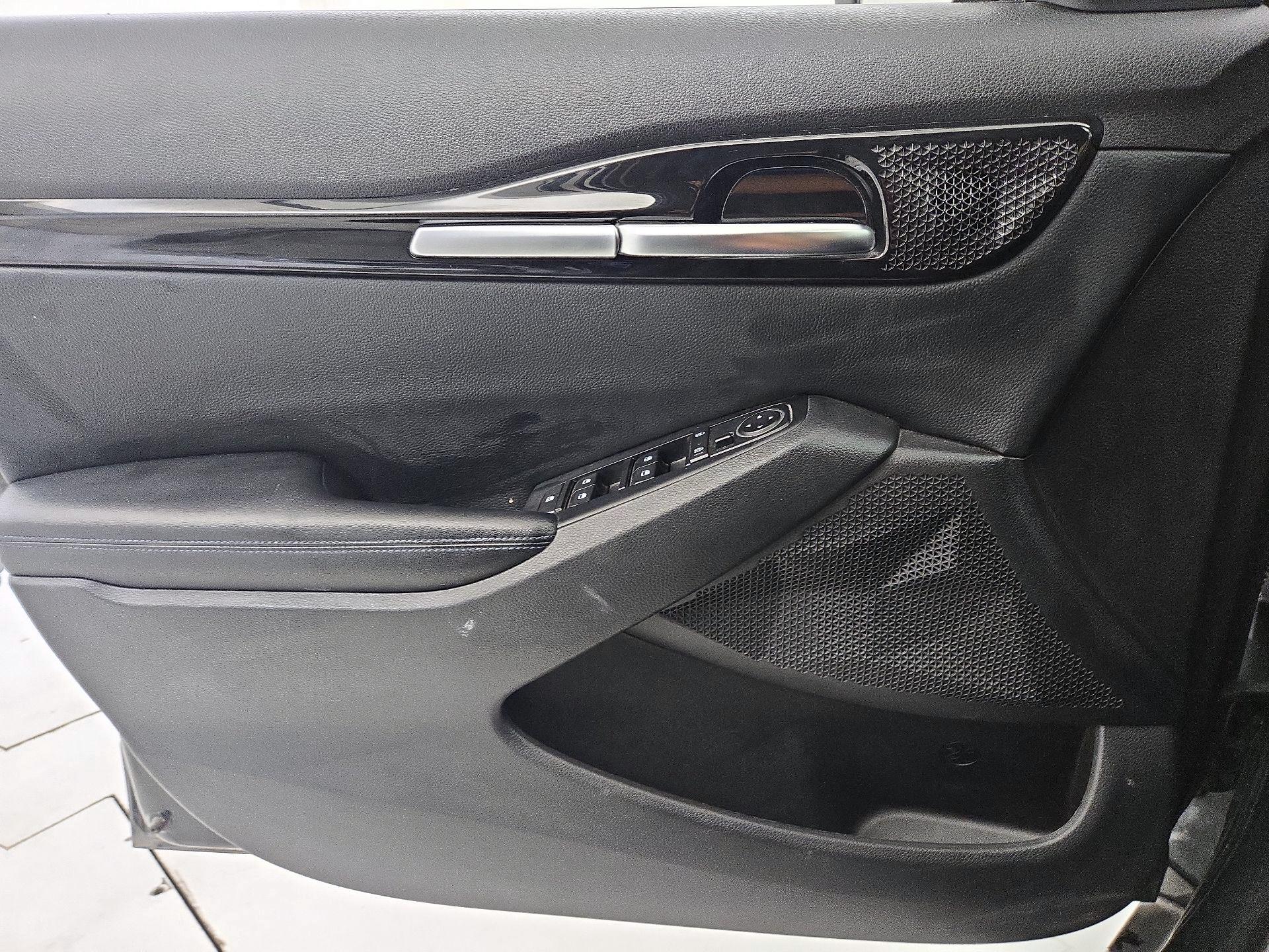 Thumbnail: 2021 Kia Seltos - 12