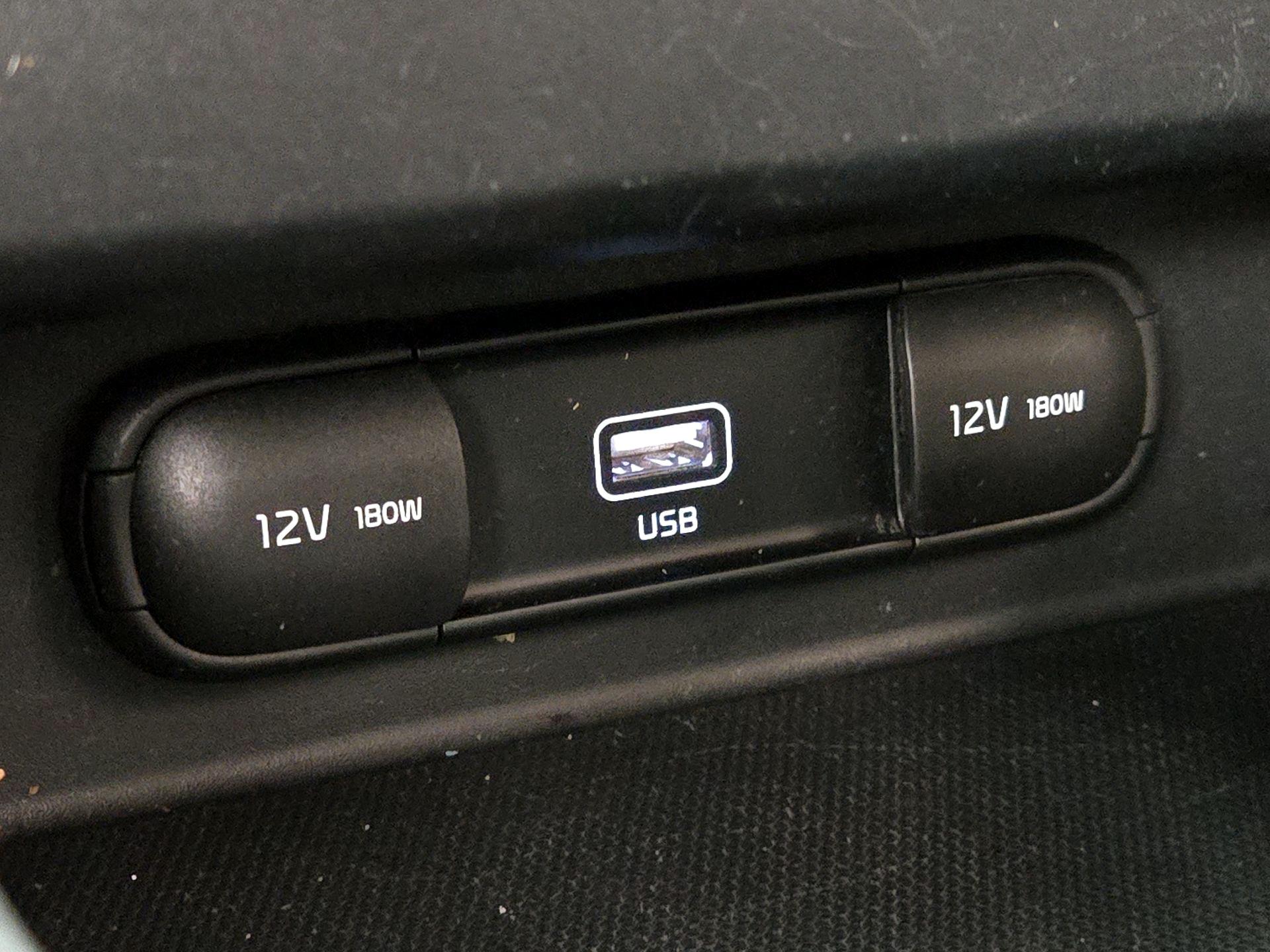 Thumbnail: 2021 Kia Seltos - 18