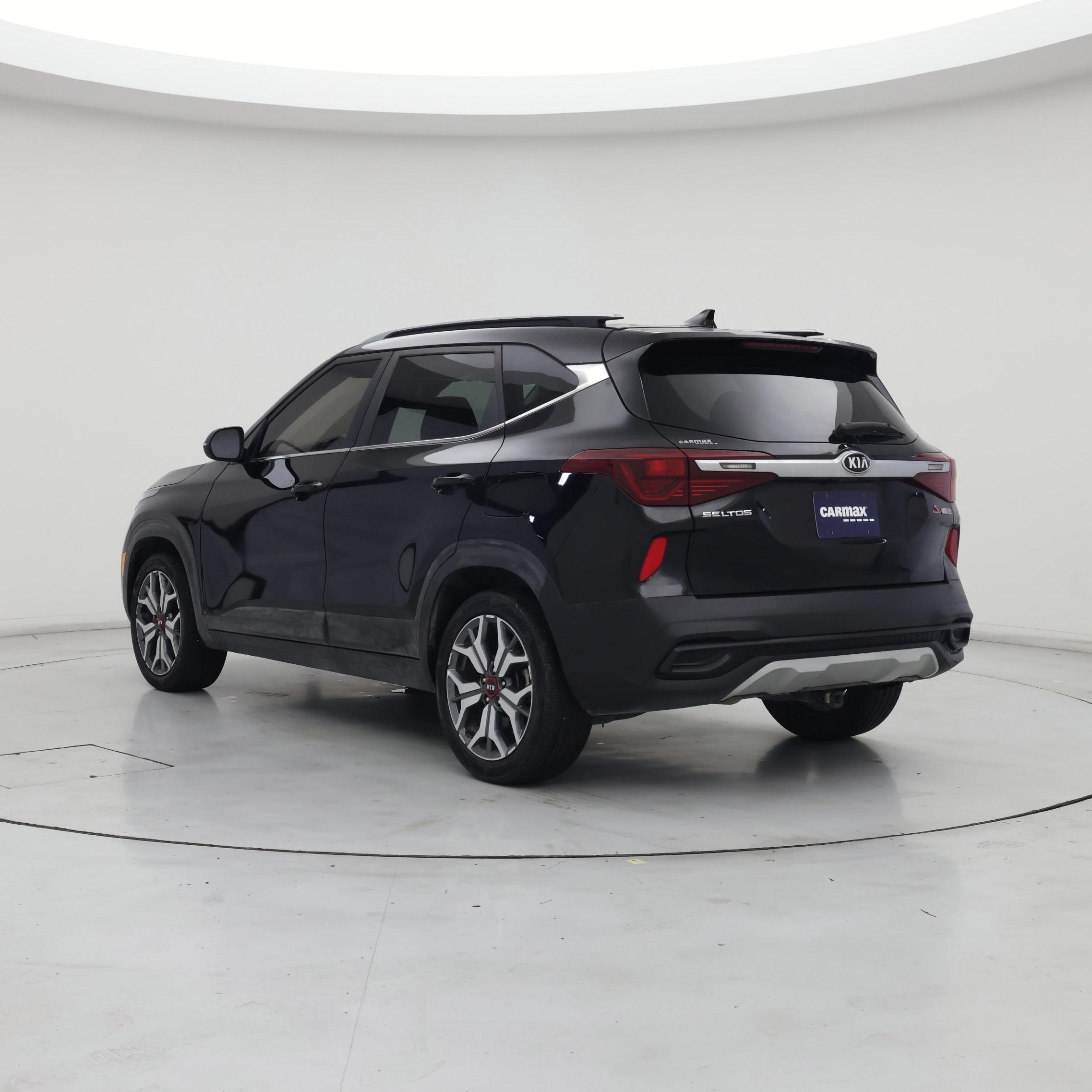 Thumbnail: 2021 Kia Seltos - 2