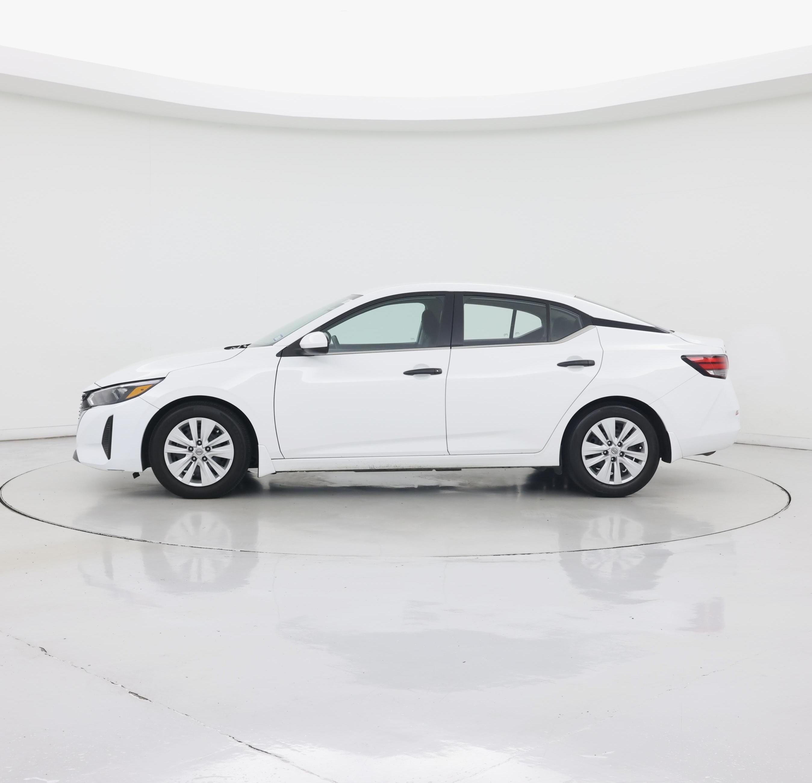 Thumbnail: 2025 Nissan Sentra - 3