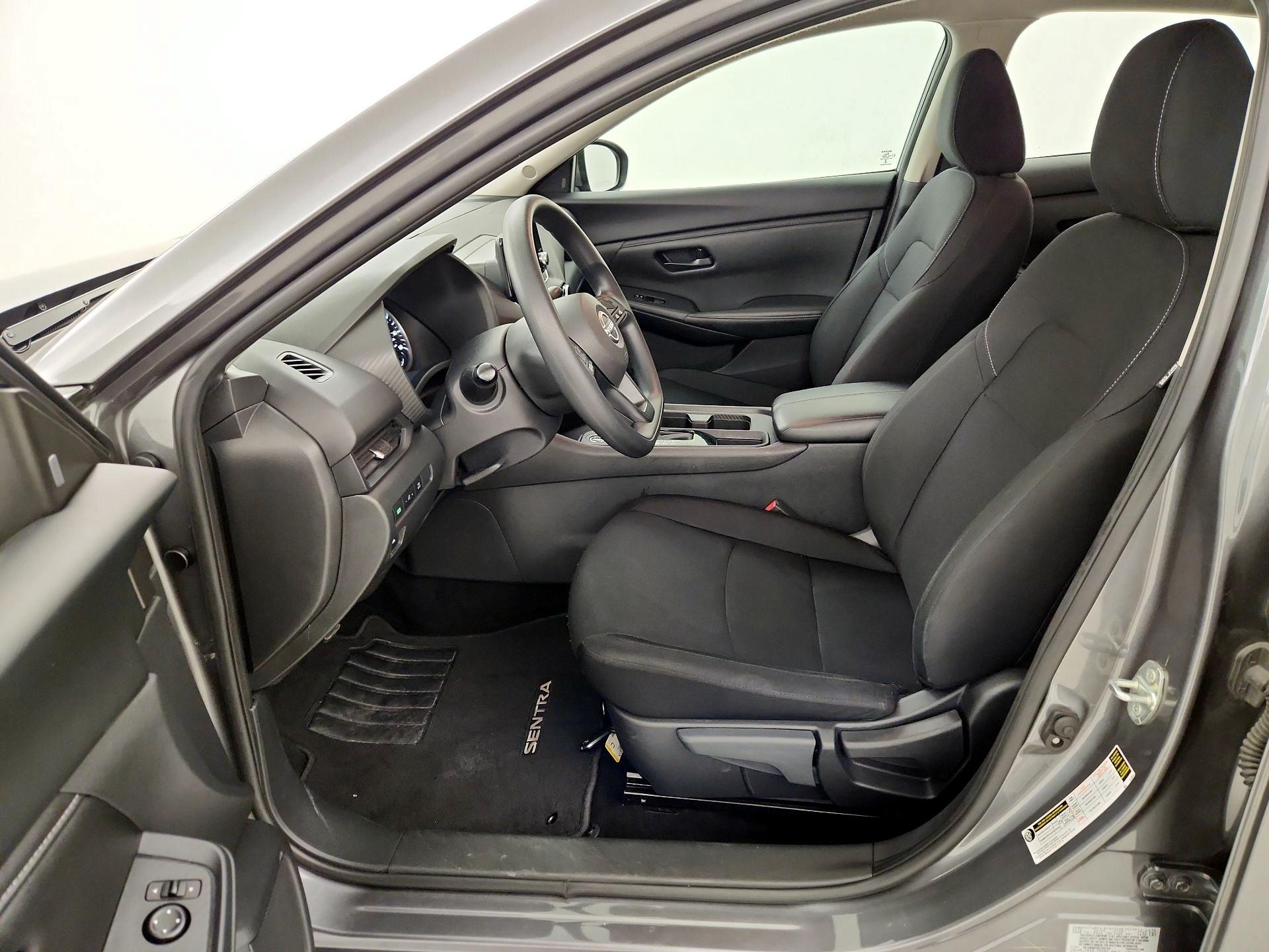 Thumbnail: 2025 Nissan Sentra - 11