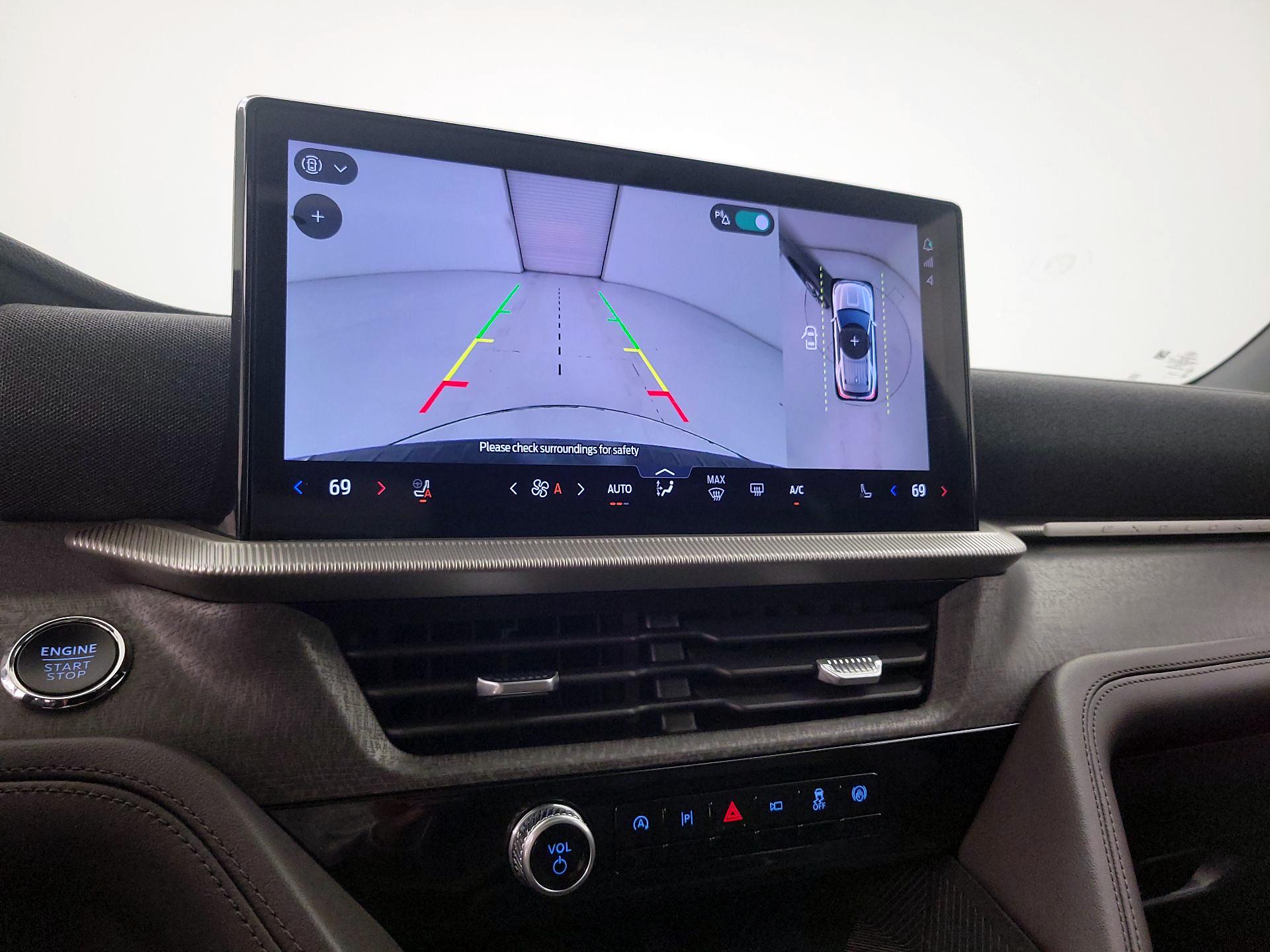 Thumbnail: 2025 Ford Explorer - 15