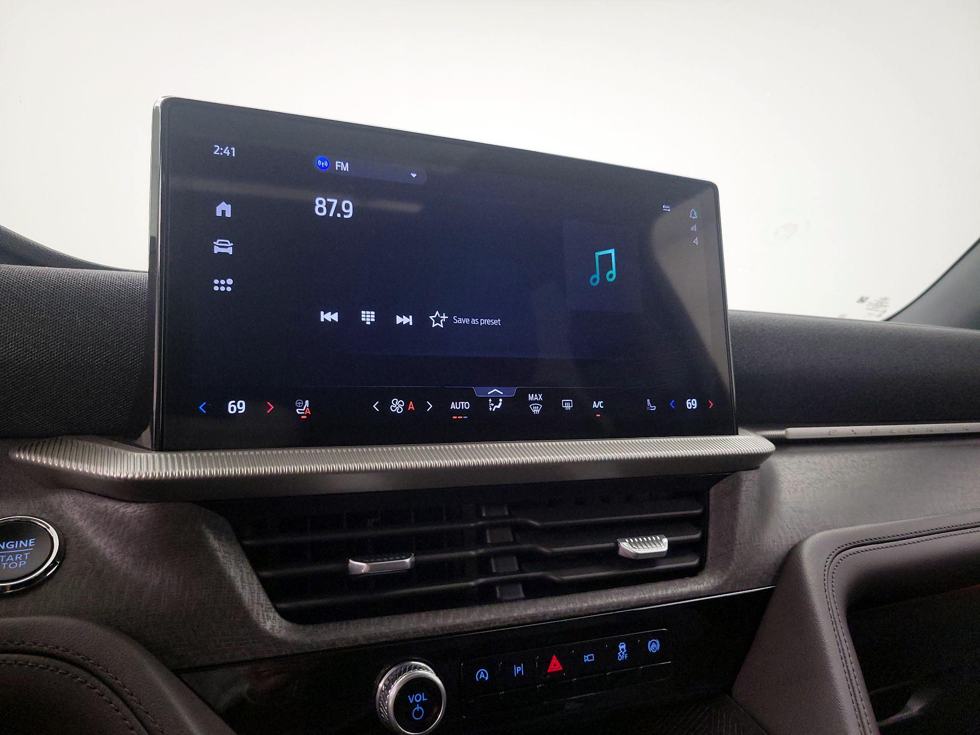 Thumbnail: 2025 Ford Explorer - 16