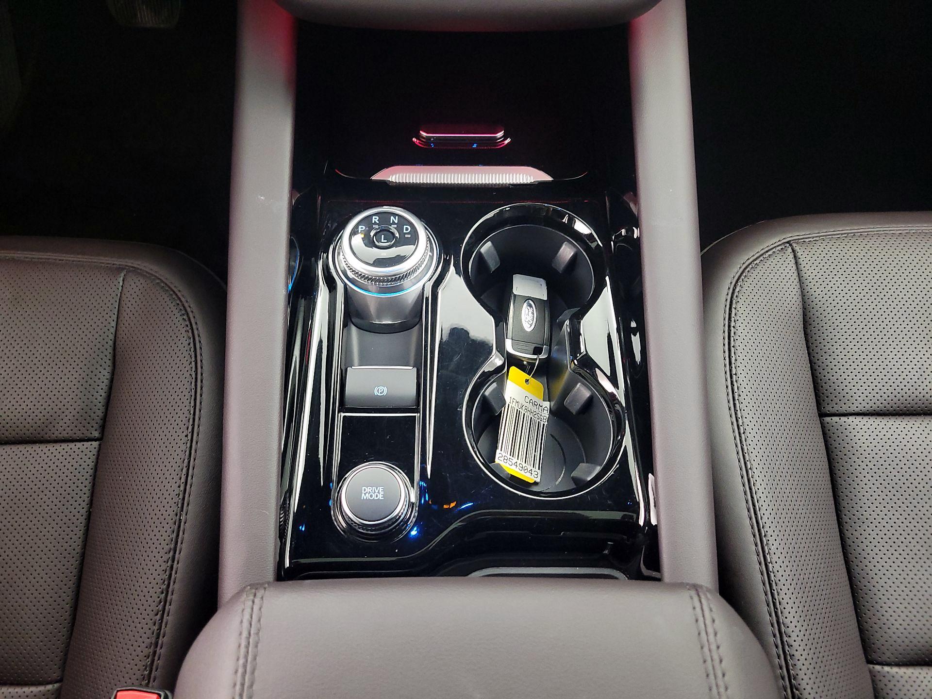 Thumbnail: 2025 Ford Explorer - 18