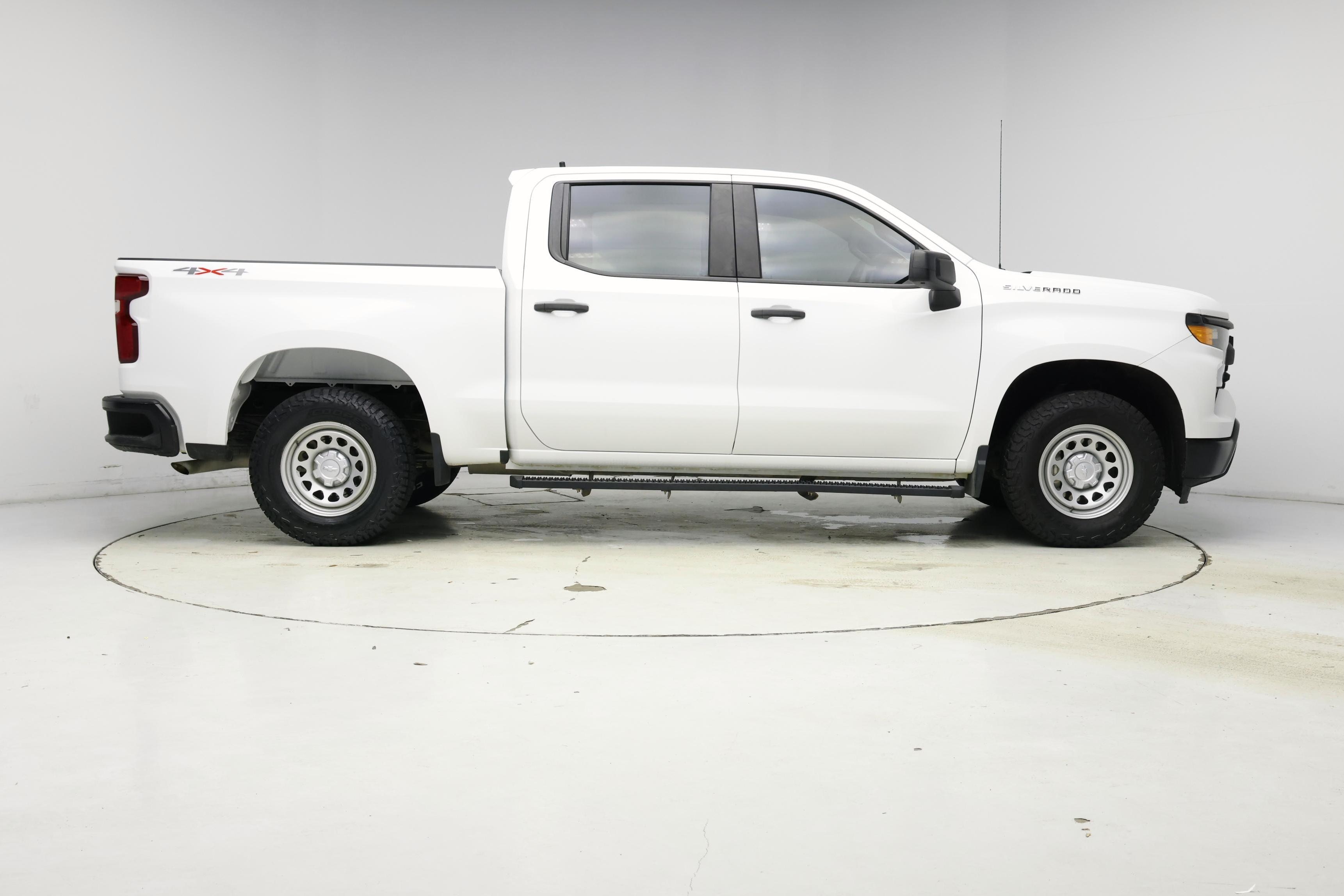 Thumbnail: 2023 Chevrolet Silverado 1500 - 7