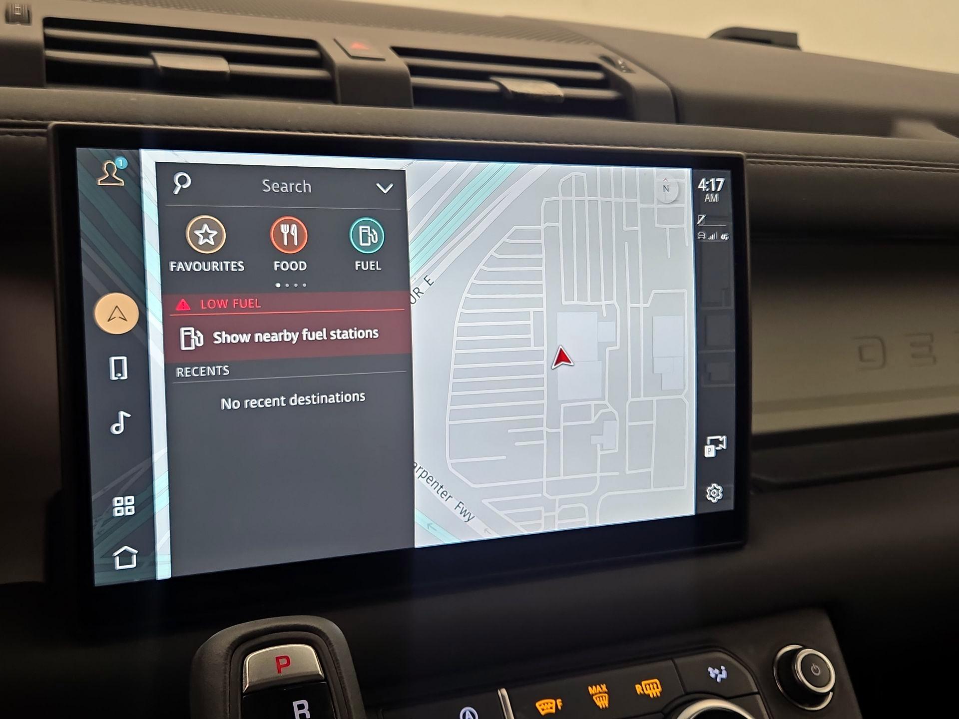 Thumbnail: 2025 Land Rover Defender - 13